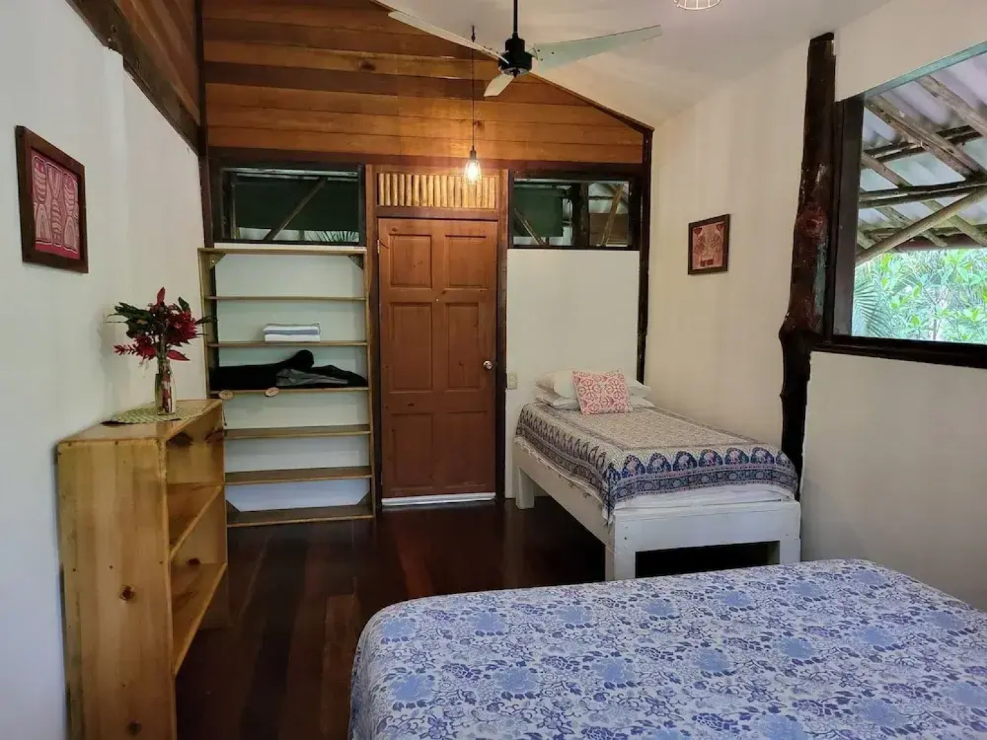 Casa Cayuco Eco-Adventure Lodge