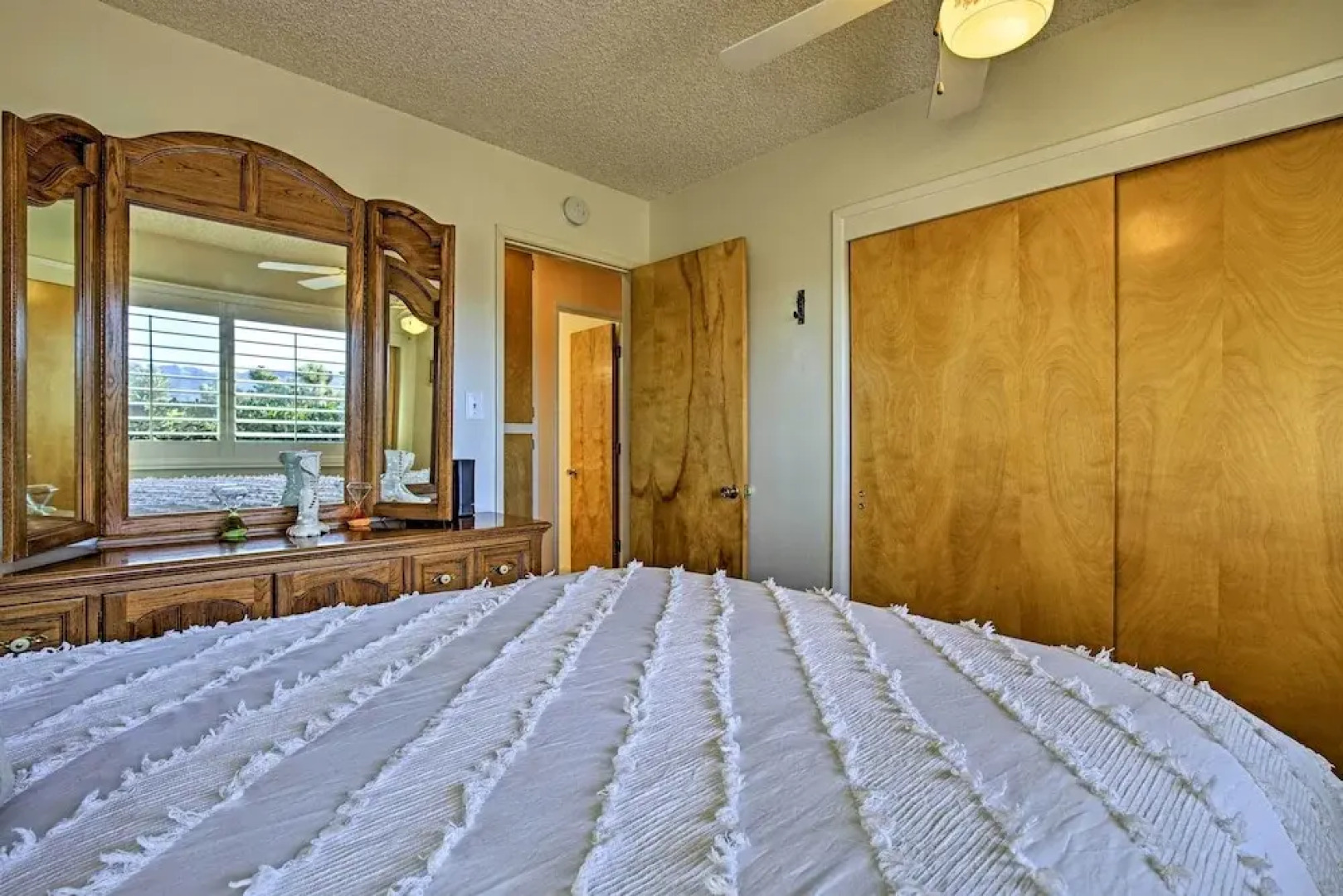 Charming Home, 8 Mi to Joshua Tree Natl Park