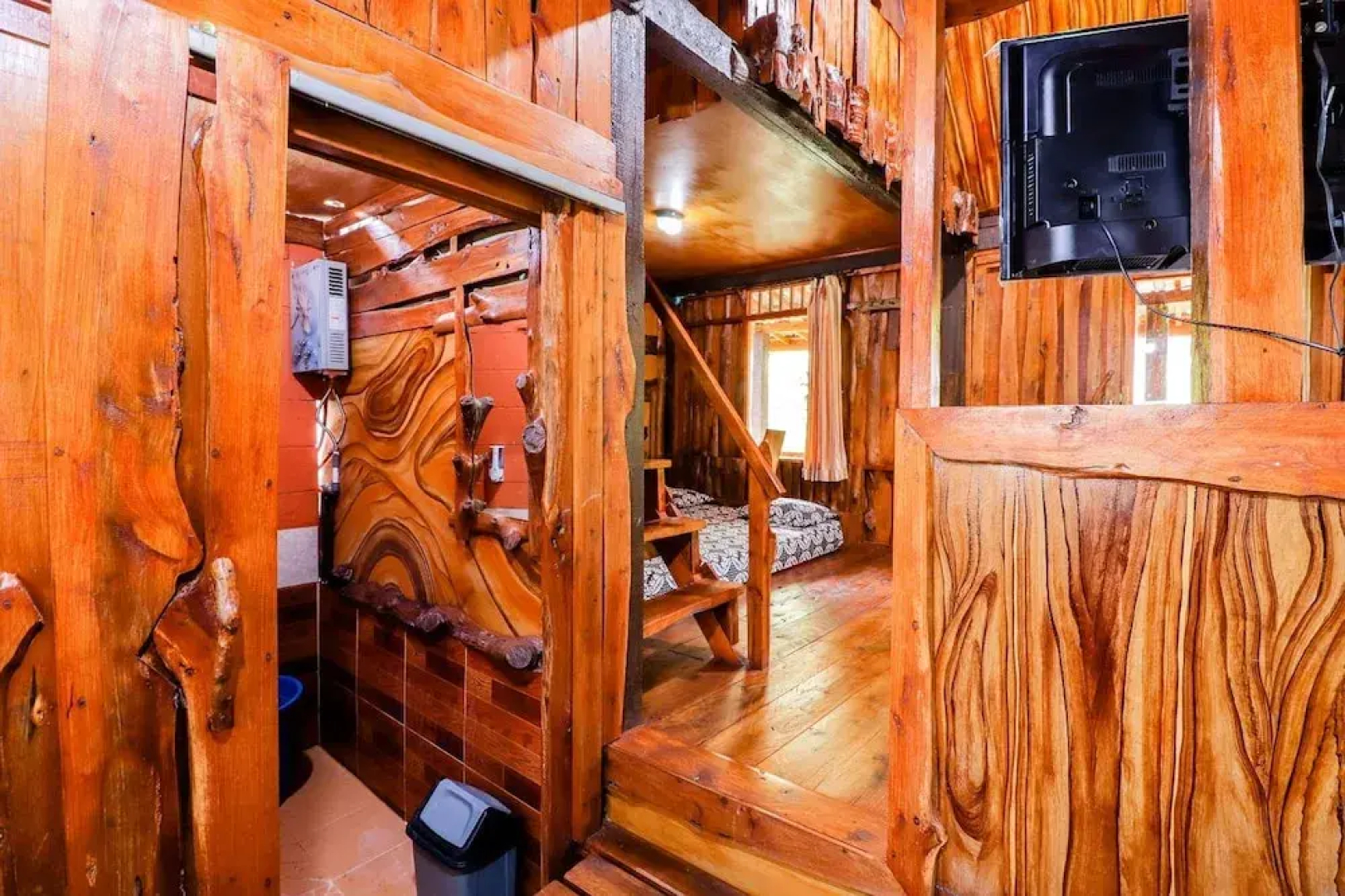 Rimbono Homestay