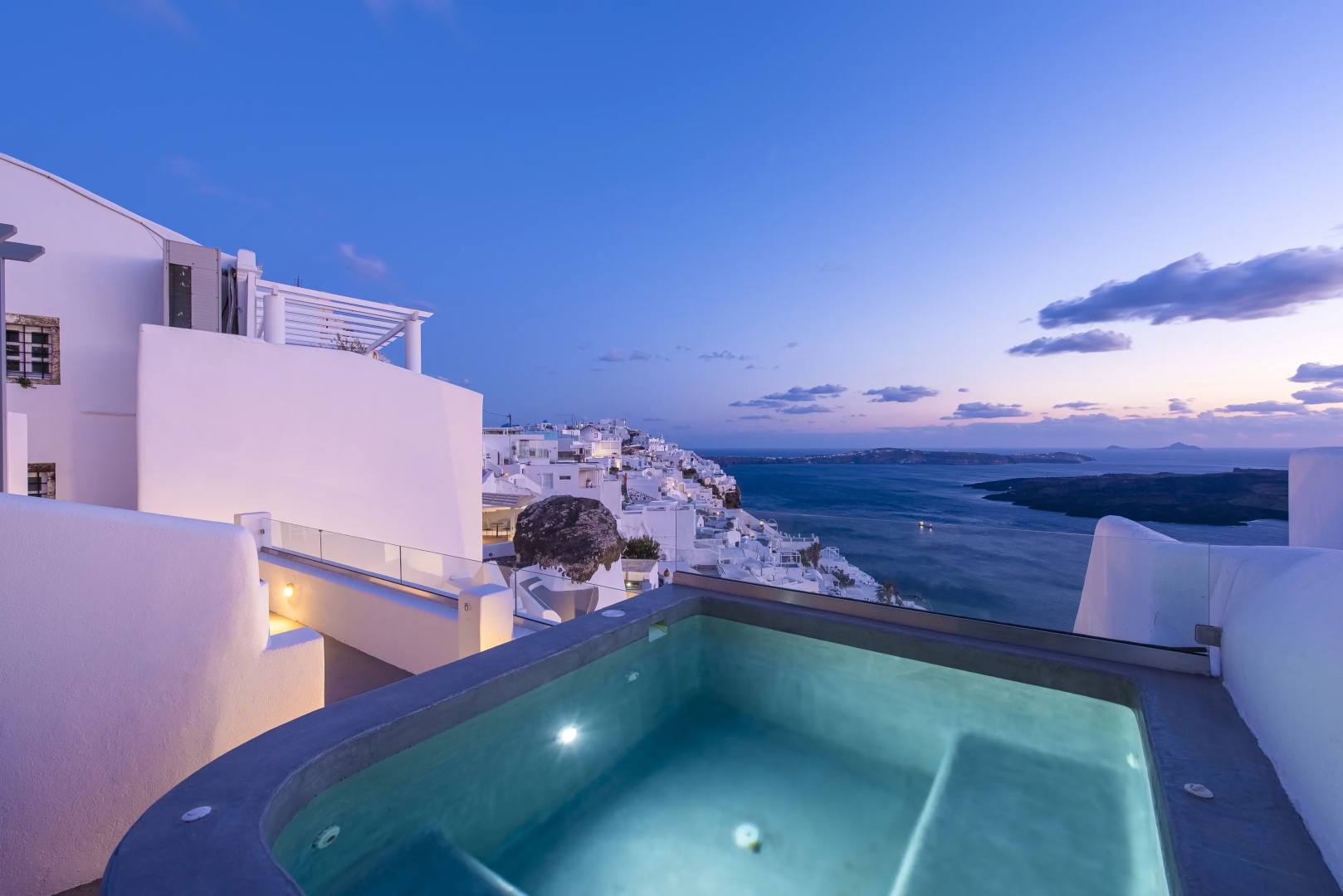 Exclusive Plan Suites