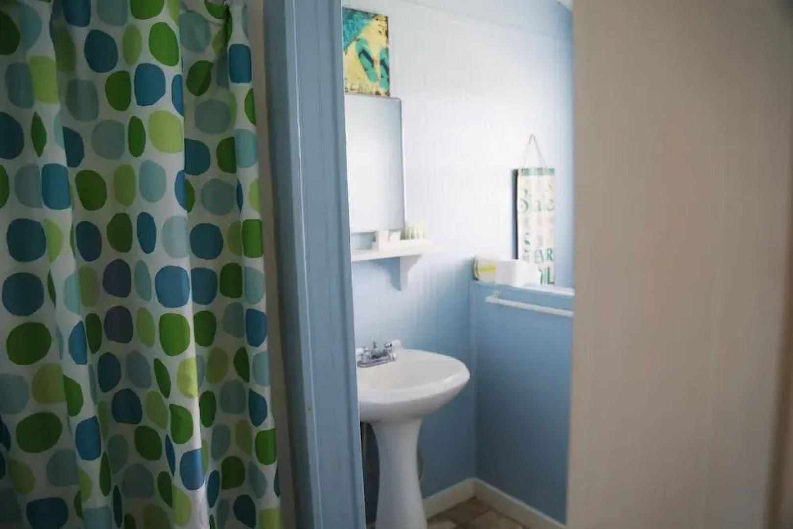 Blue Dolphin Inn and Cottages