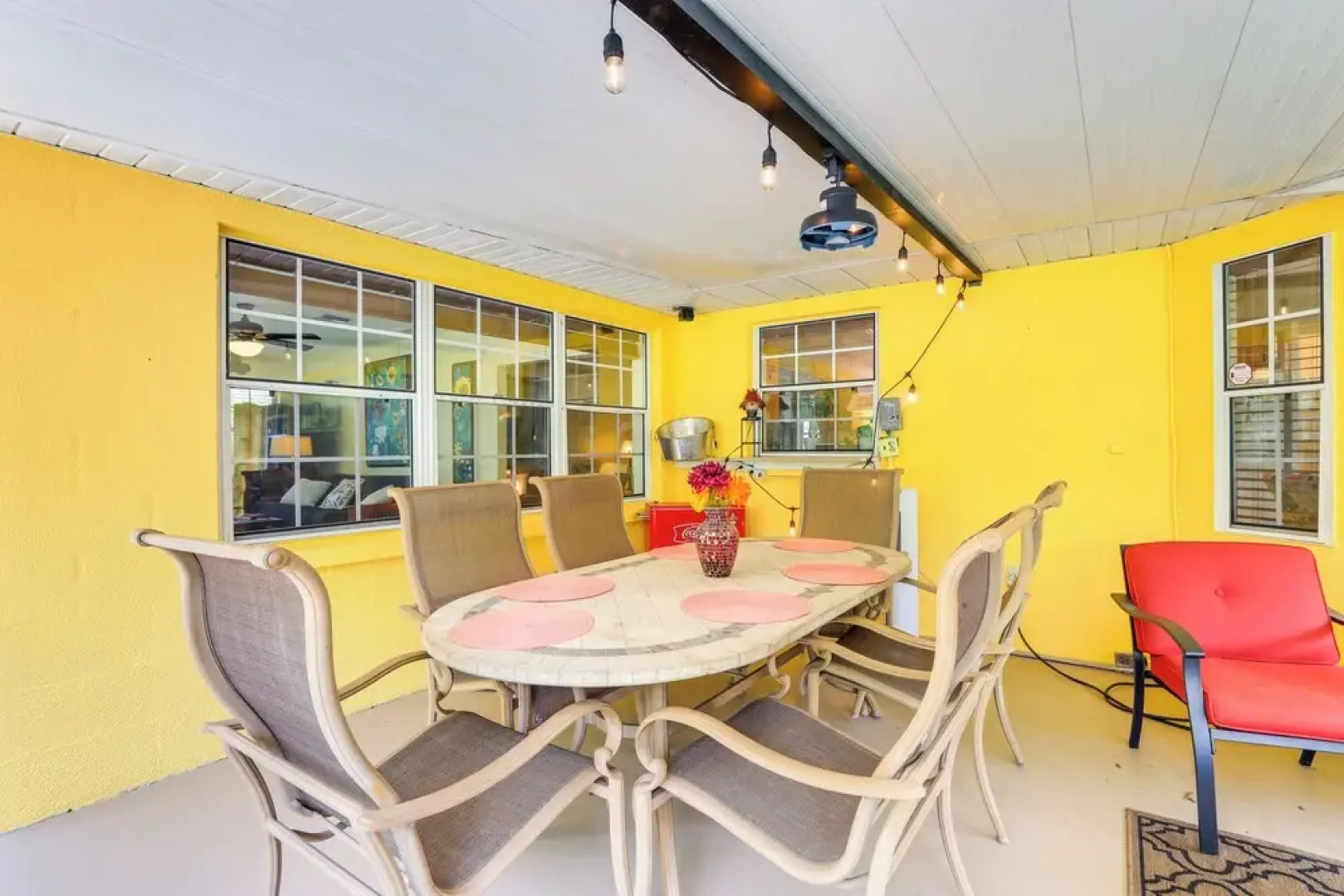 North Port Garden Home: Florida Room, Lanai!