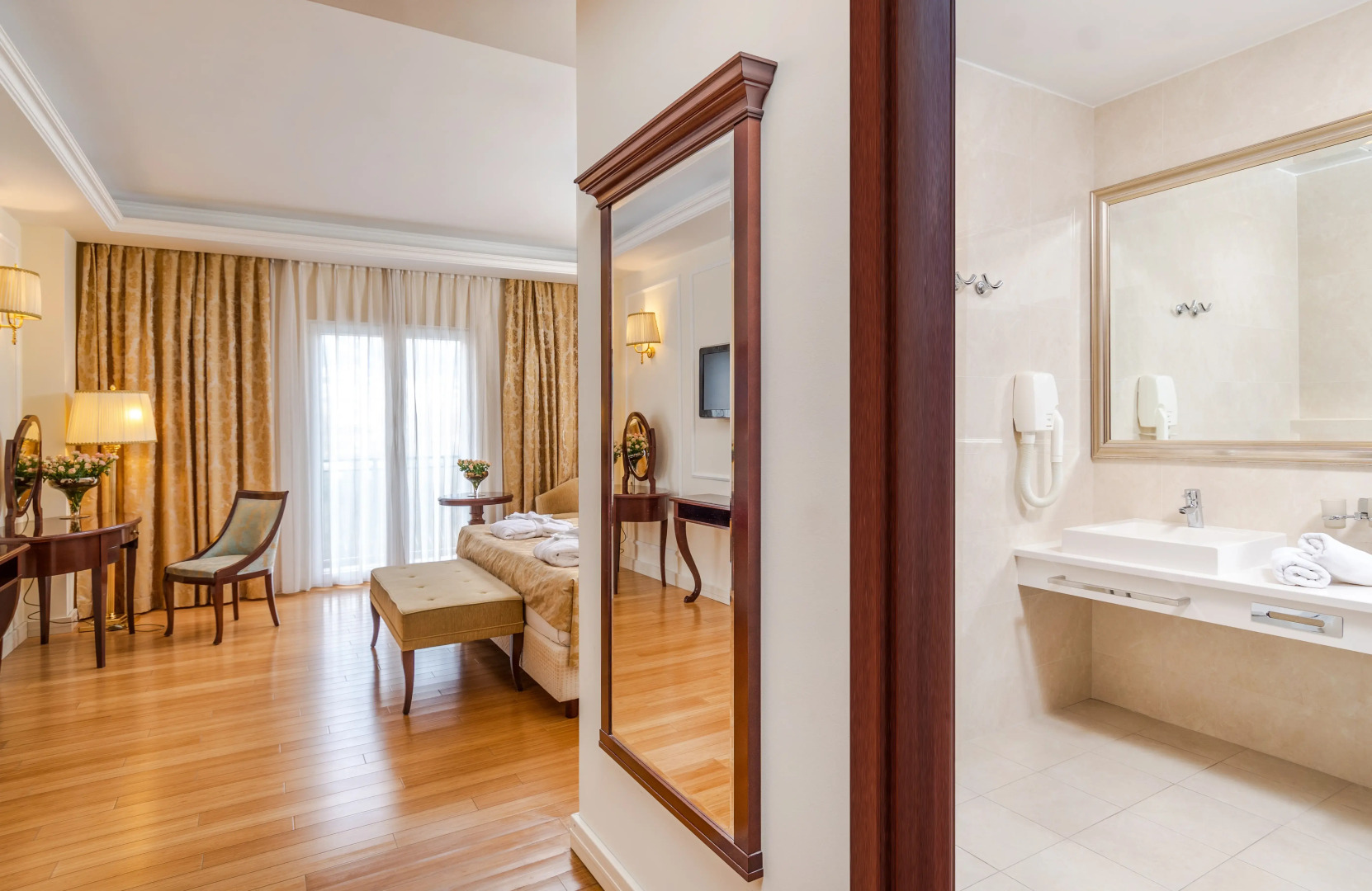 Hotel President Solin