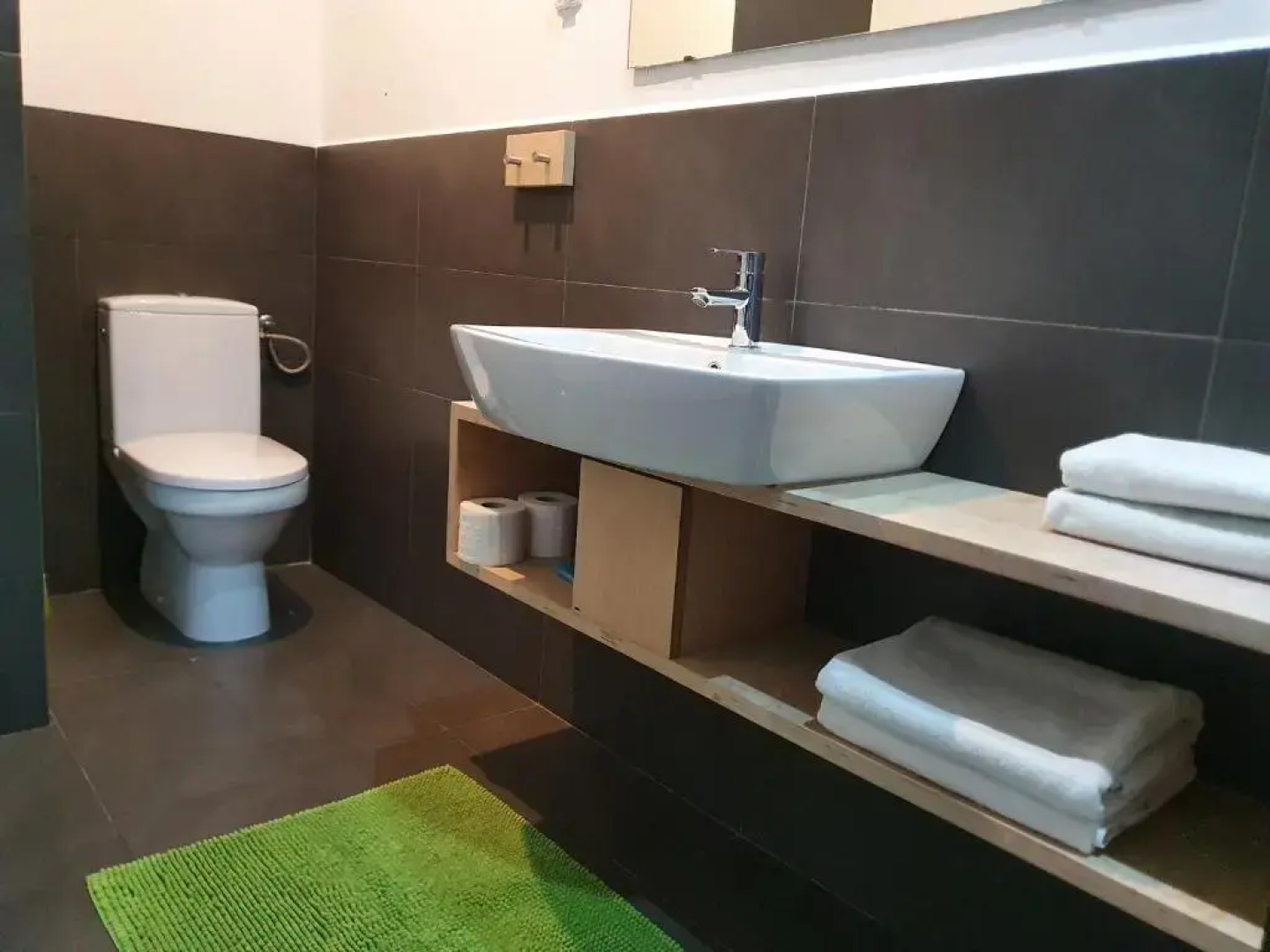 Barcelona Rooms&Restaurant