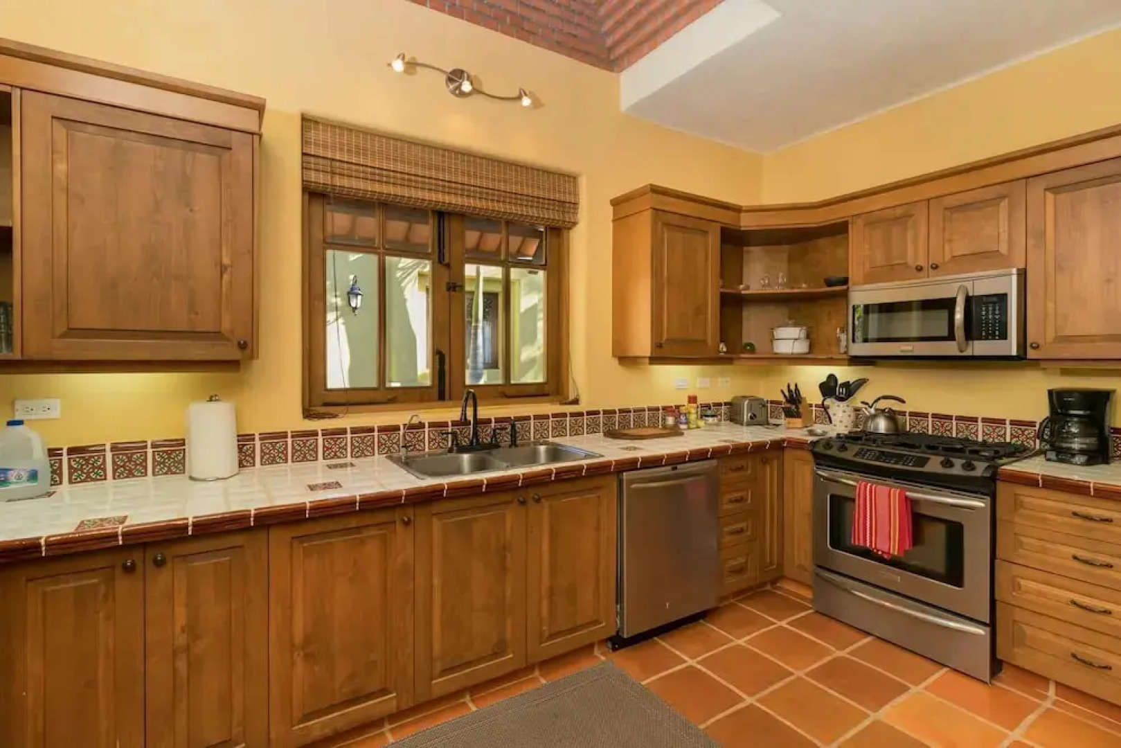 Casa Del Encanto by Casago