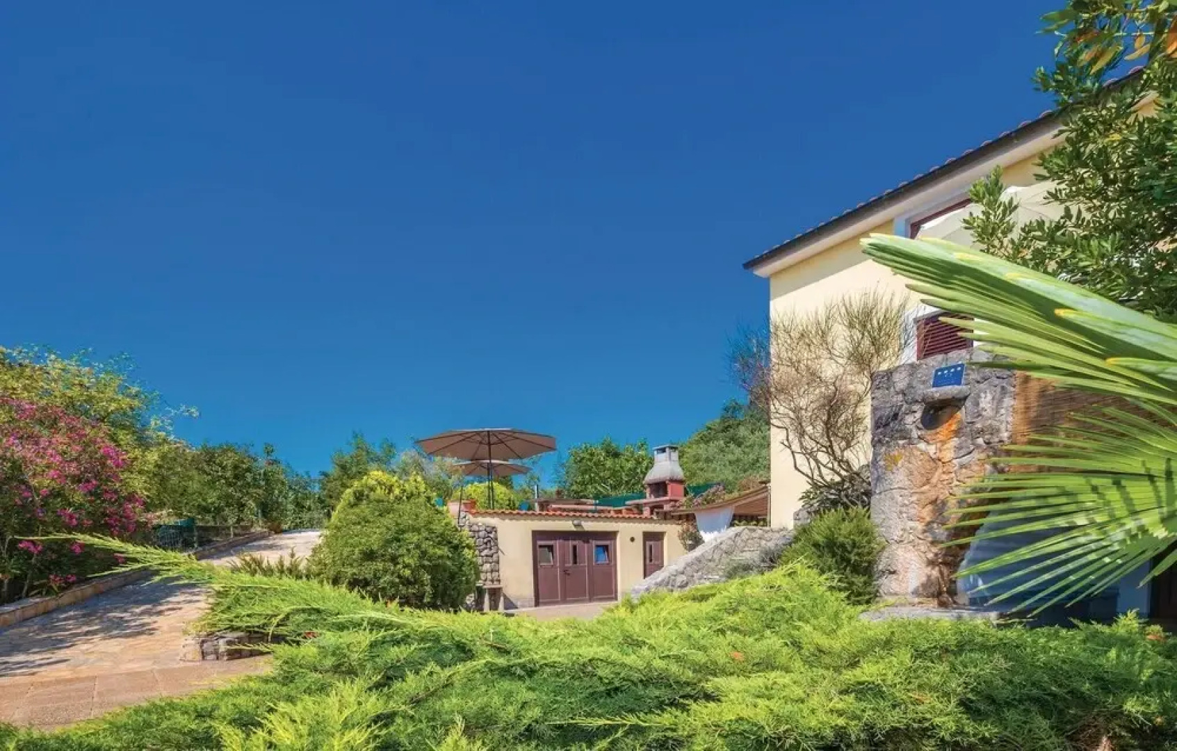 Amazing Home in Malinska With Wifi and 3 Bedrooms