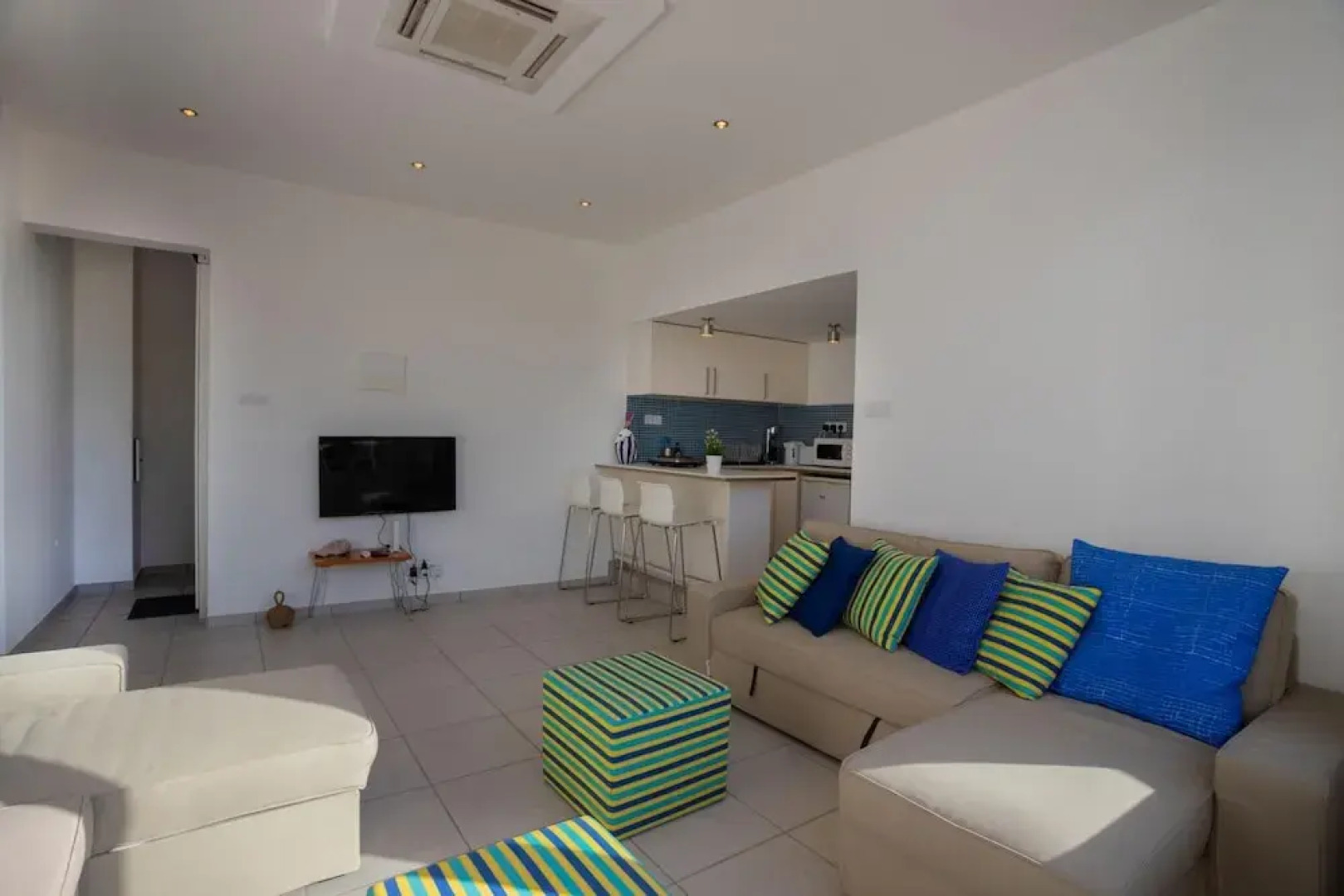 Athenaeum Beach Studio