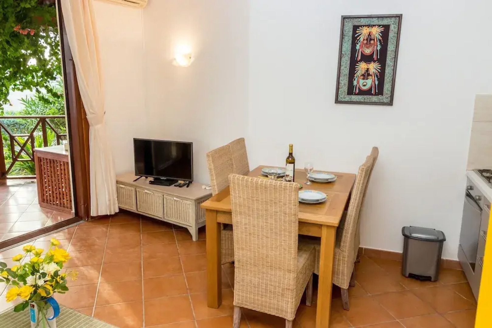 AJP Holidays - Porto Antigo 2 Beachfront Apartment