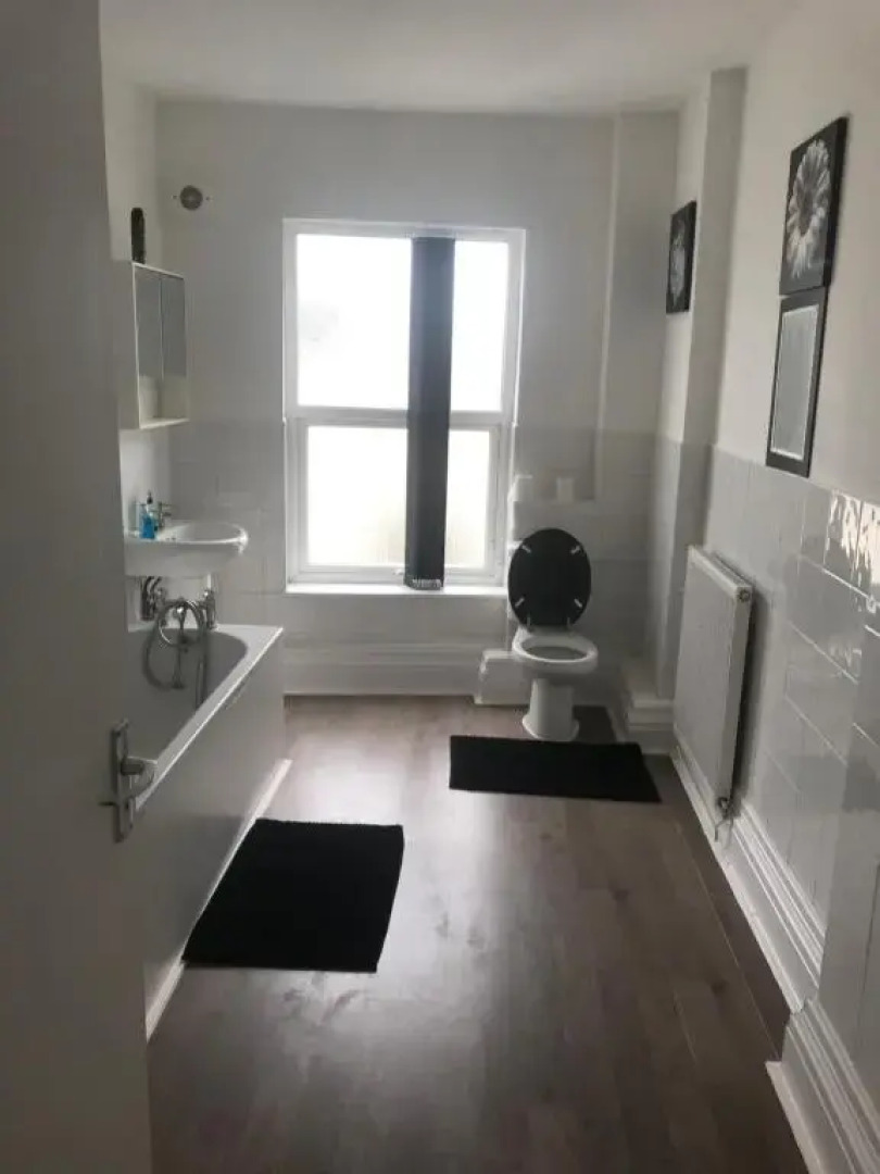 Sandy Pad's Apartments