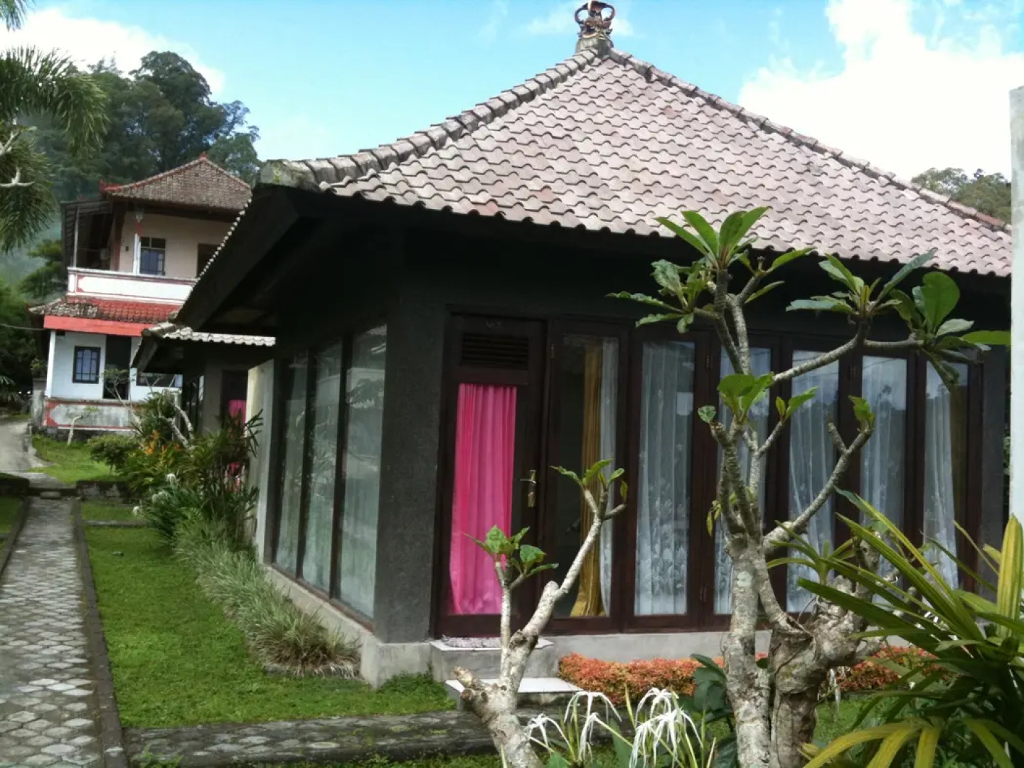 Astradana Hotel & Restaurant