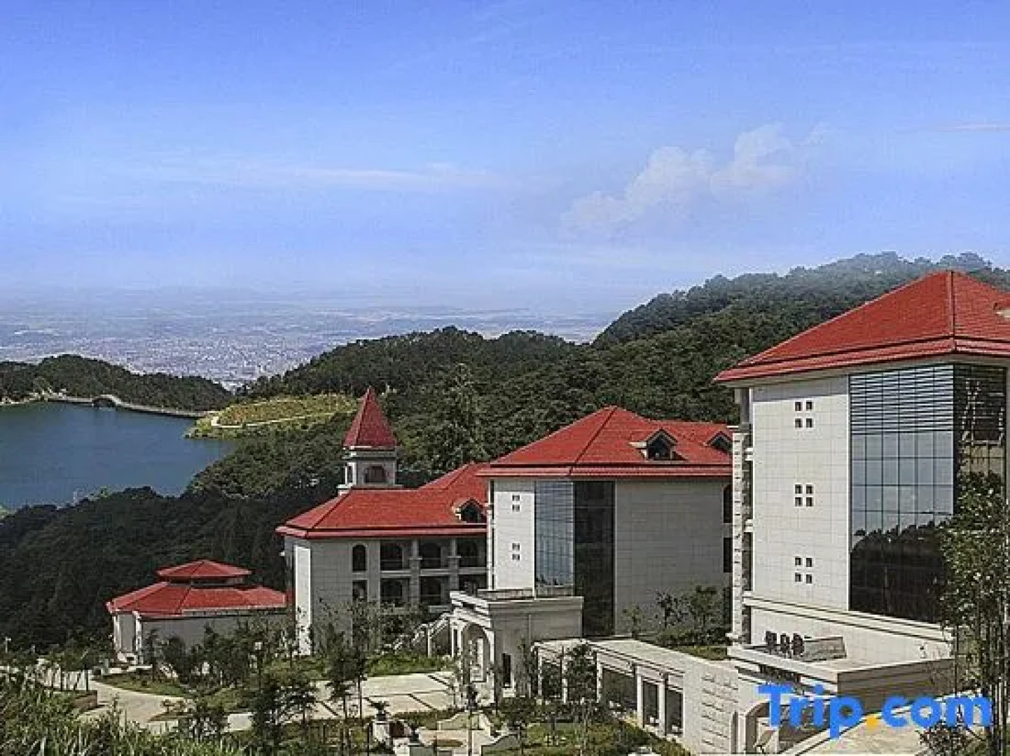 Holiday Way Resort Lushan