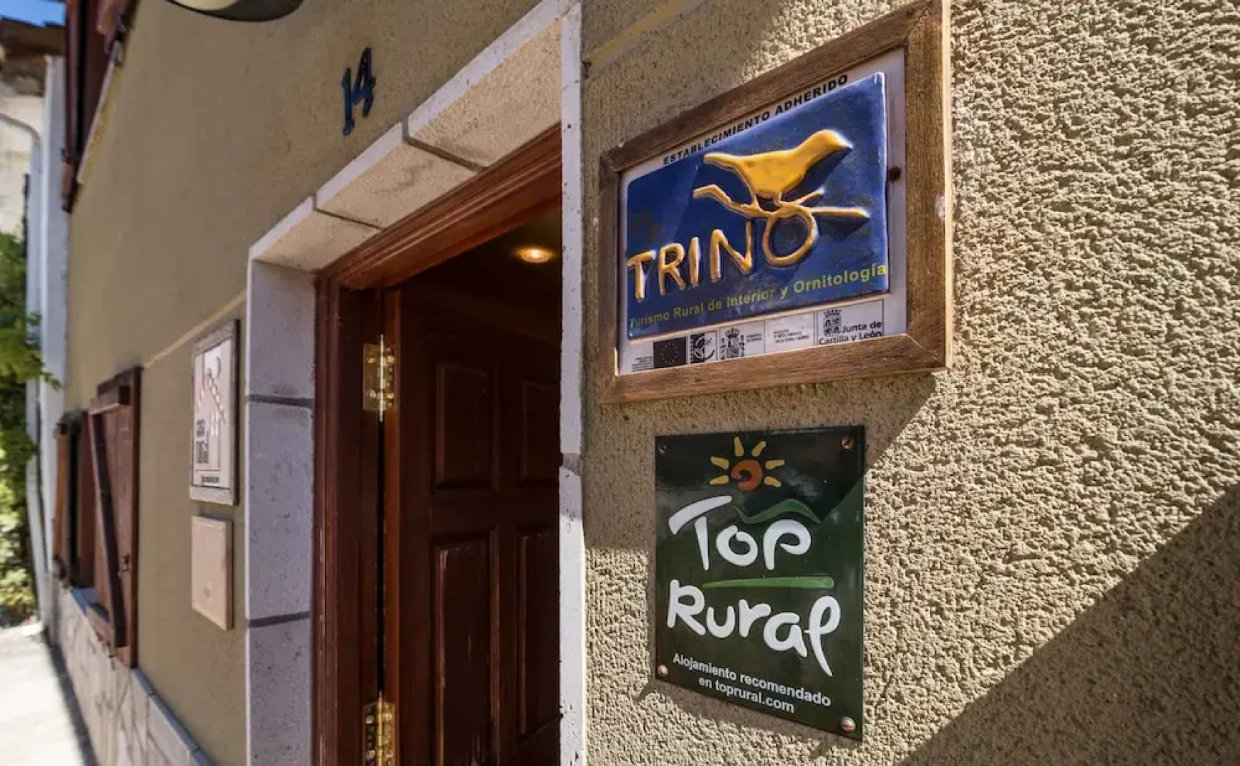 Casa Rural Bigotes, L?hell? Atapuercaa. Wifi ja Japanilainen Kylpyamme. 6 + 1 Henkil??