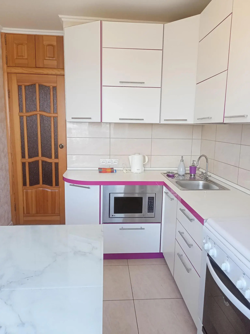 Апартаменты Студия на улице Демонстрации 8