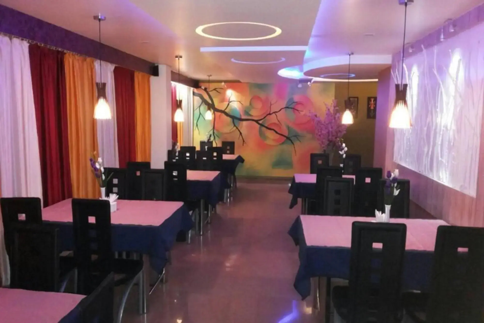 Hotel Ridhi Sidhi by OYO Rooms