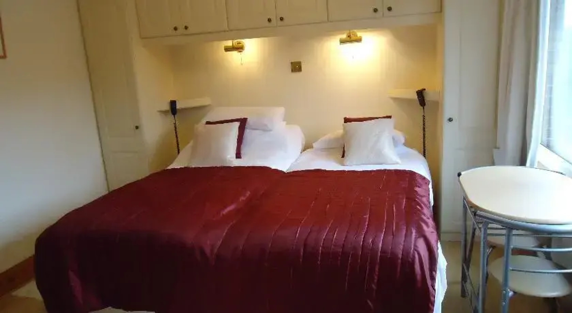 Shocarjen House B & B