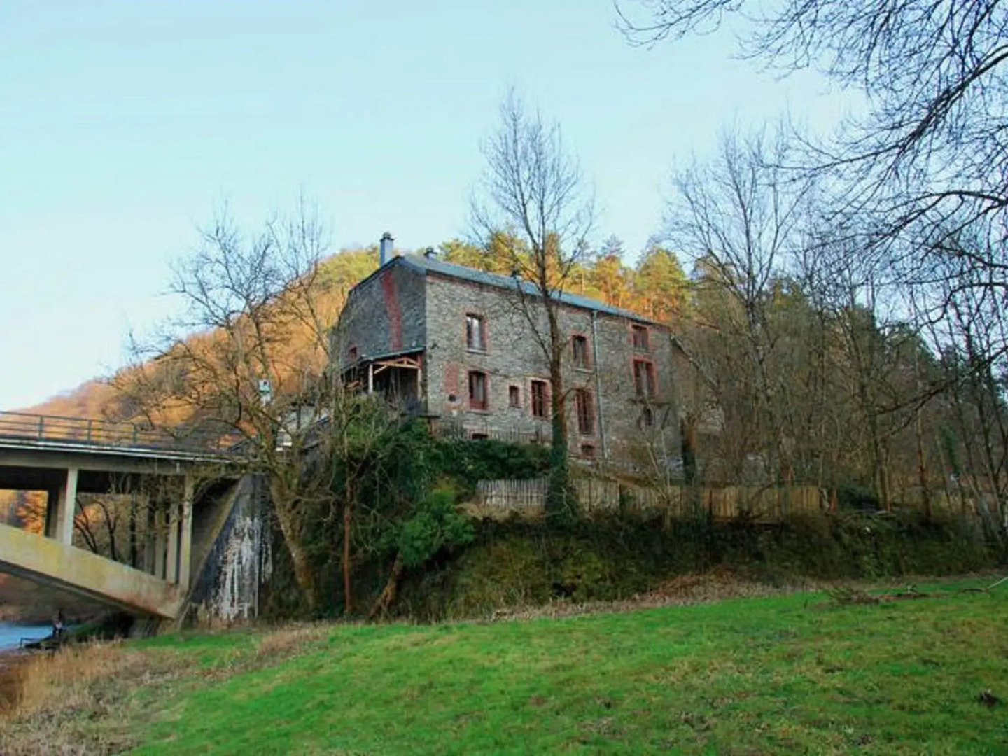 Holiday Home in Semois Valley Near Kayaking