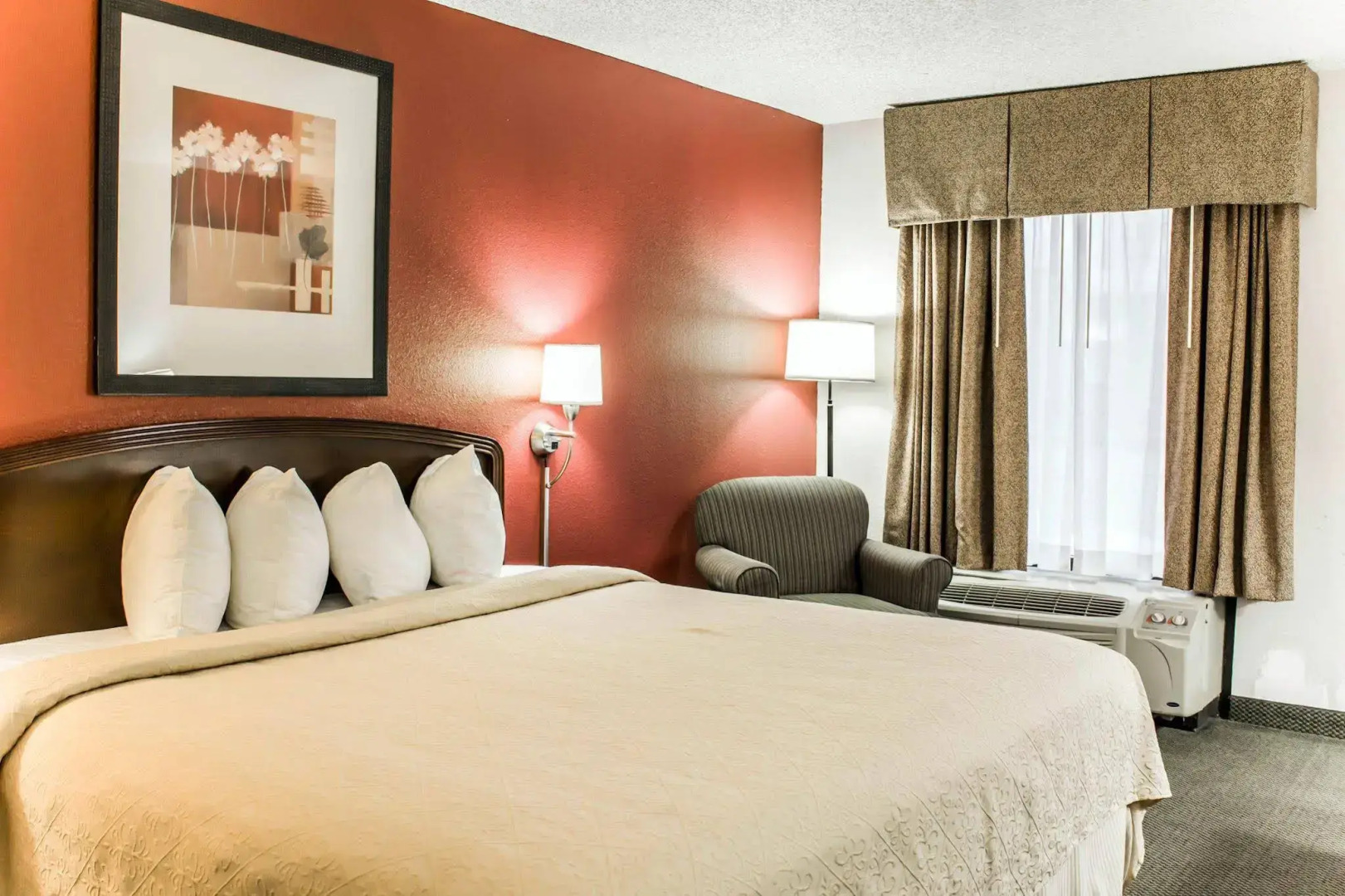 Quality Inn Roanoke Rapids