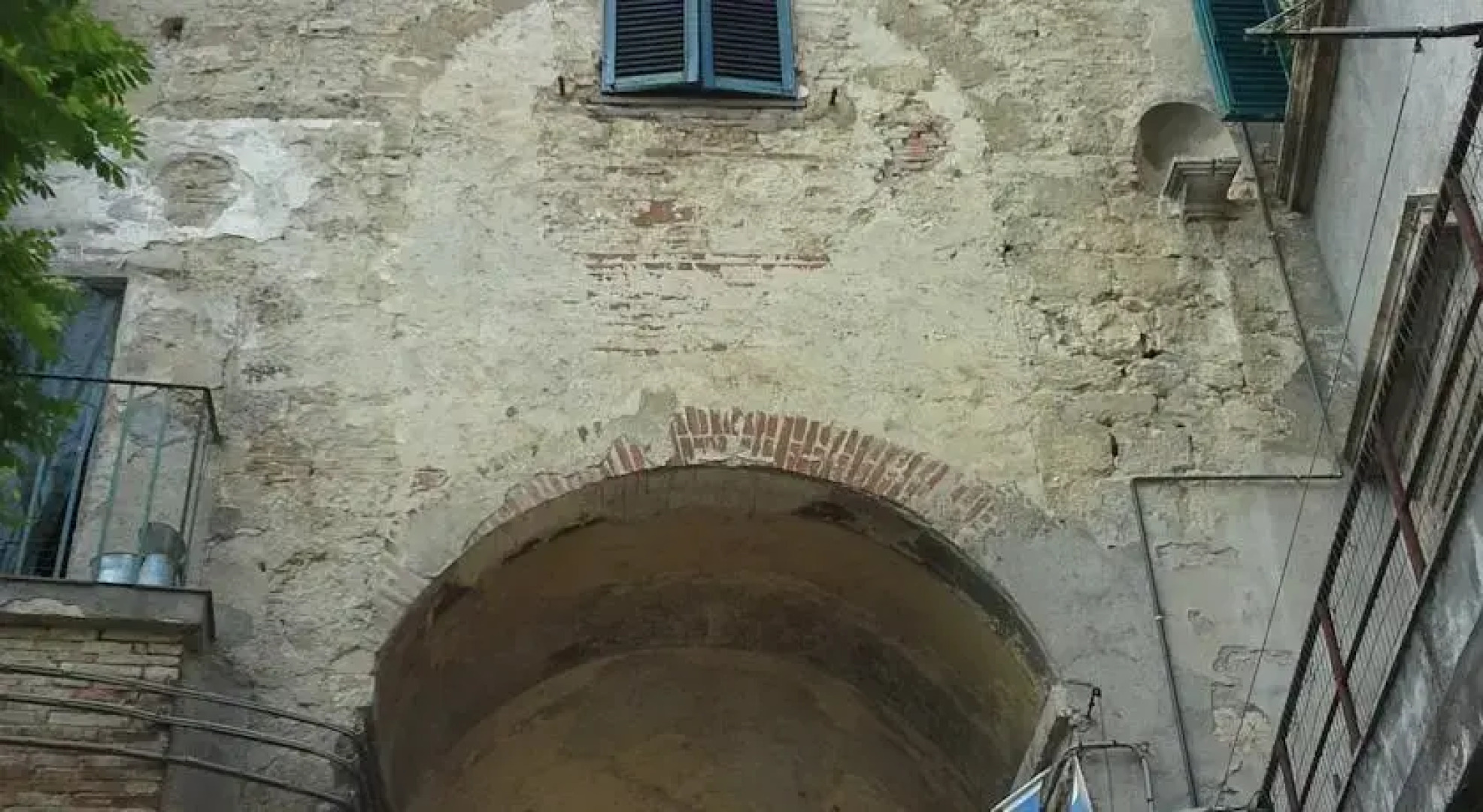 Dony Rustico Toscano