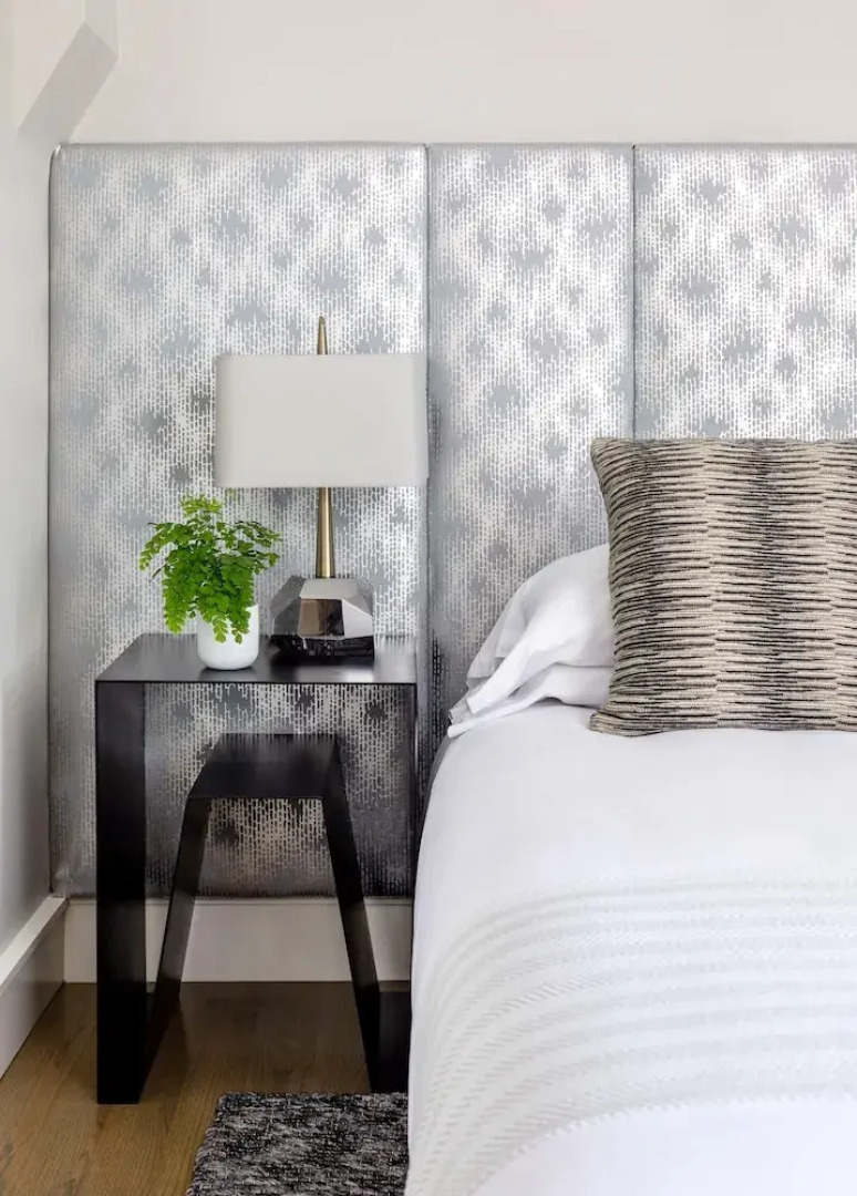 The Richard, The Edgartown Collection