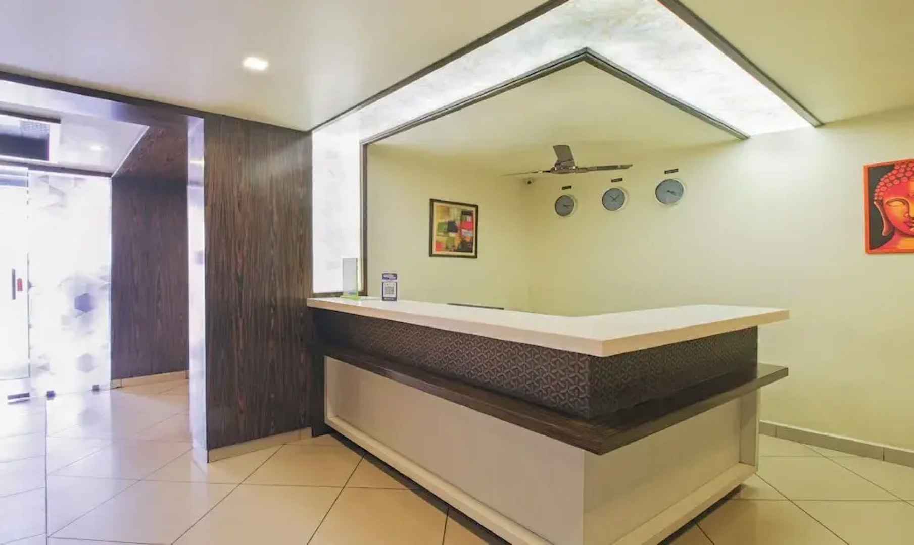 Itsy Hotels N Square