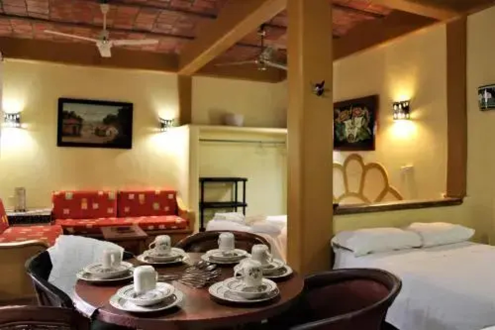 Posada Las Flores Vacation Villas