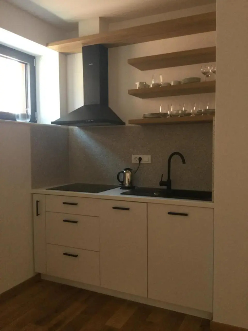 Lovely studio appartment with patio near the sea