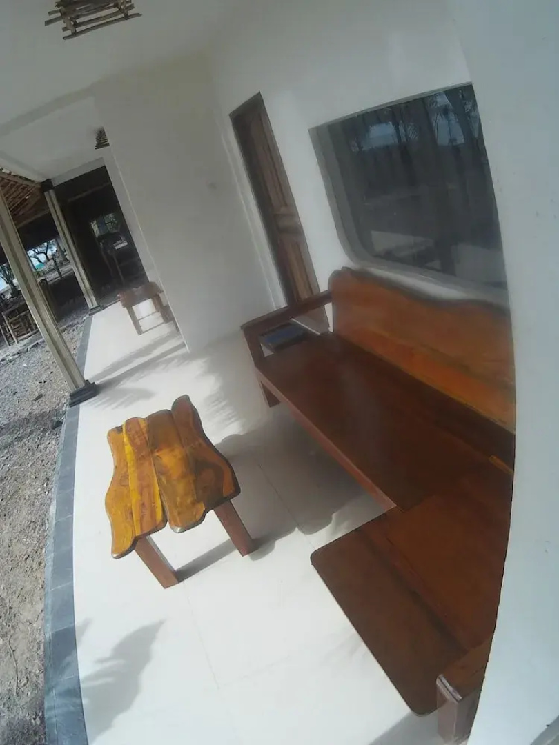 East Lombok Dive Hotel - Hostel