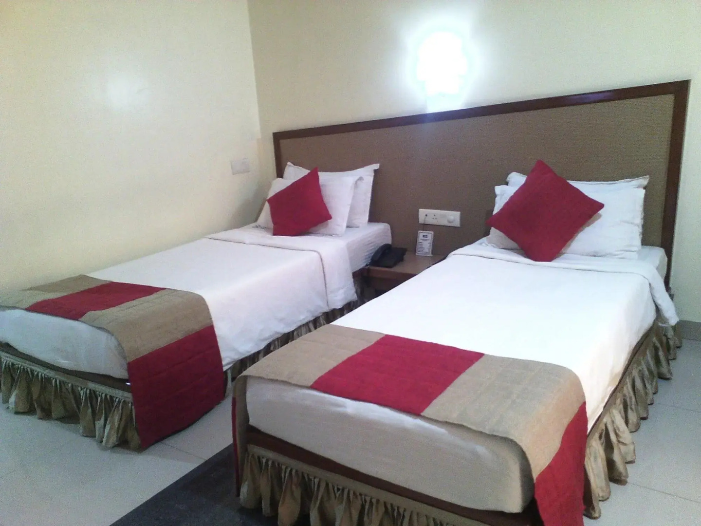 Atithi Hotel - Guwahati