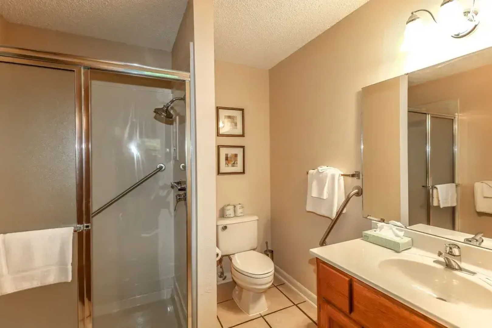 Leganes House Unit 302 2 Bedrooms 2 Bathrooms Home