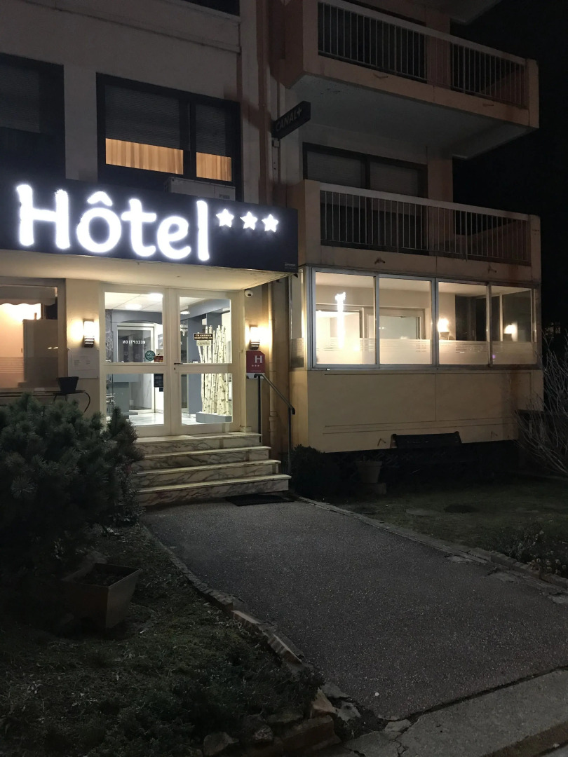 Savoie Hotel
