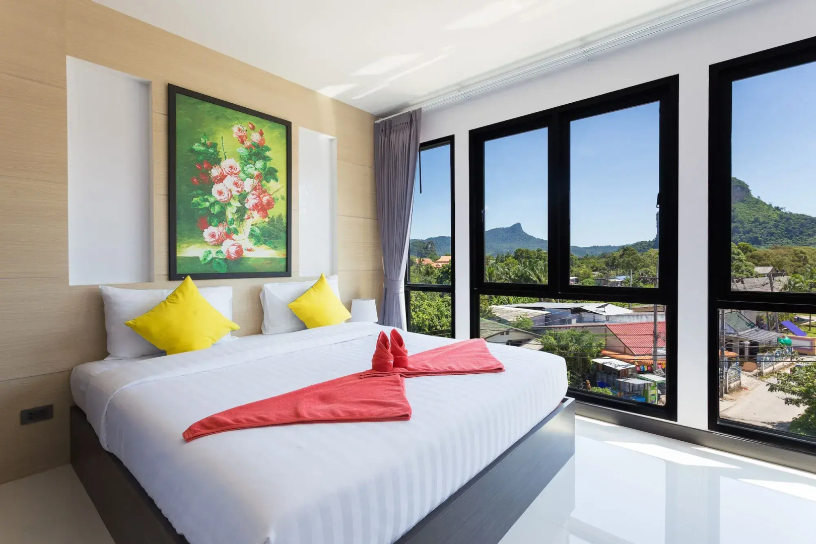 The Lucky Beach Ao Nang