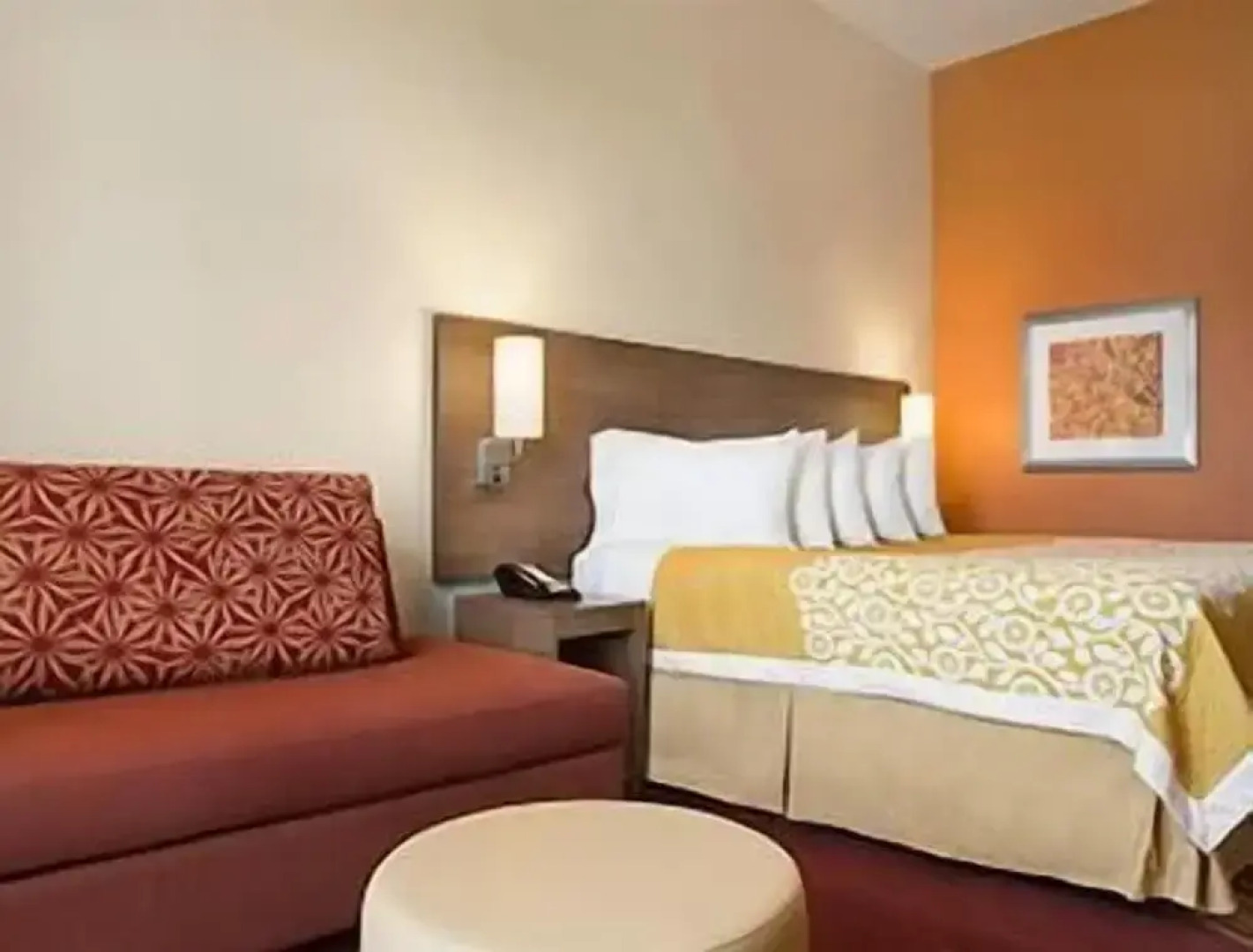 Days Inn and Suites Caldwell