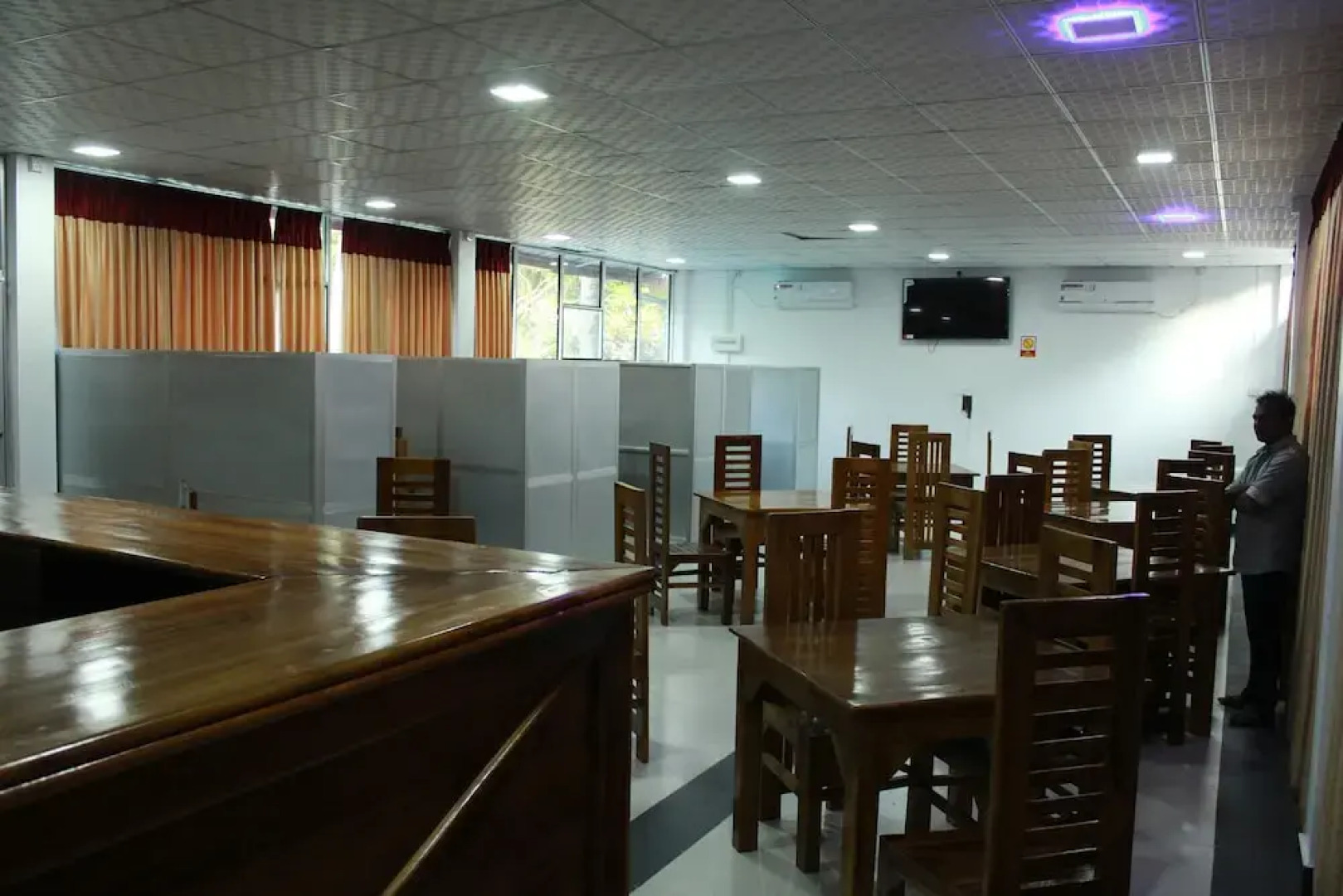 Thampa Tourist Hotel in Vavuniya