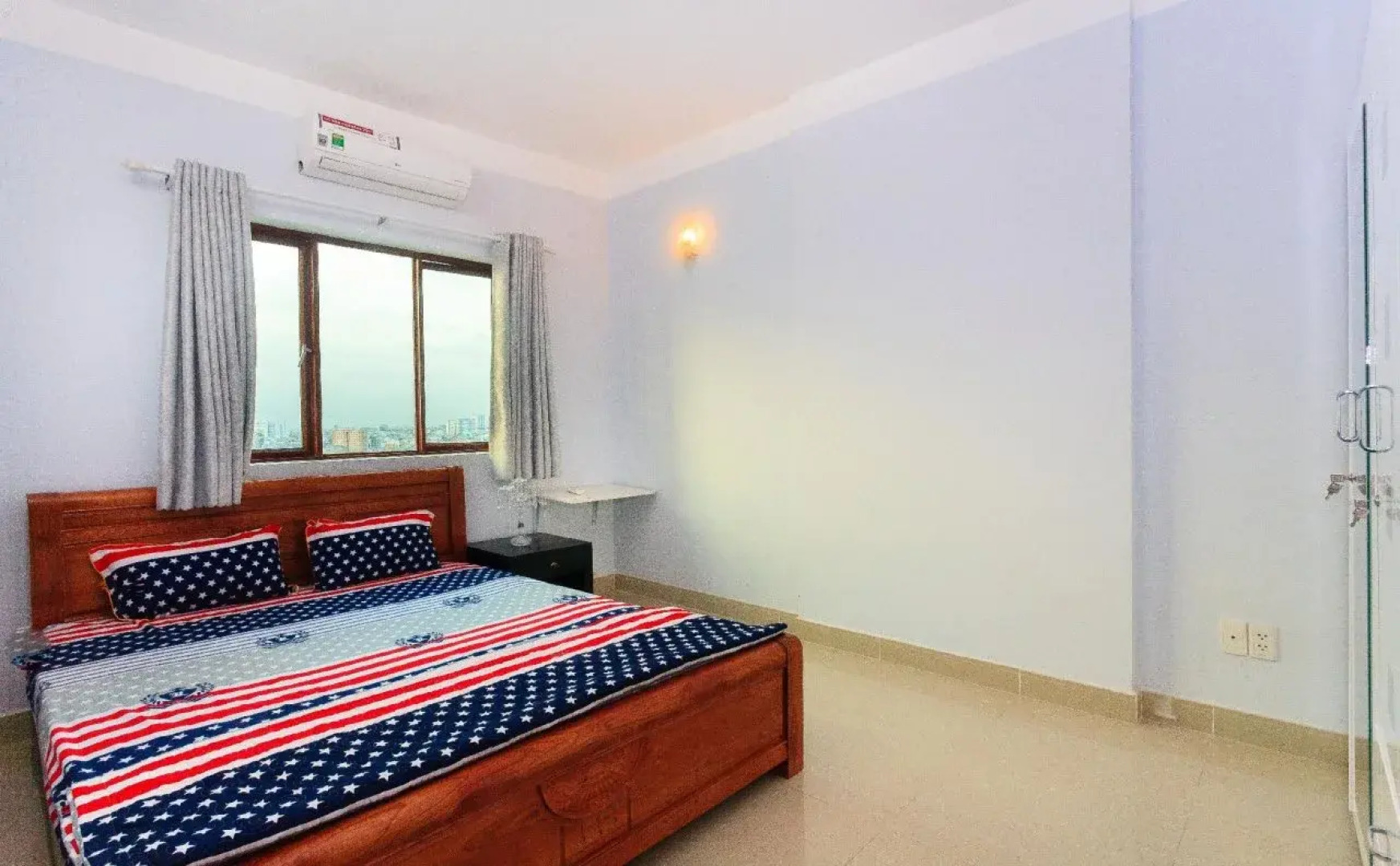 My Duc Deluxe Apartment