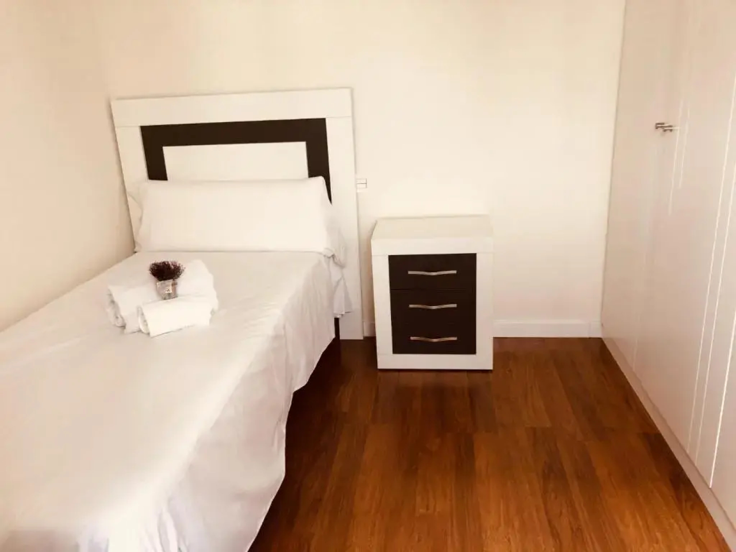 Apartamento Turísticos Puente Romano P3 2-B