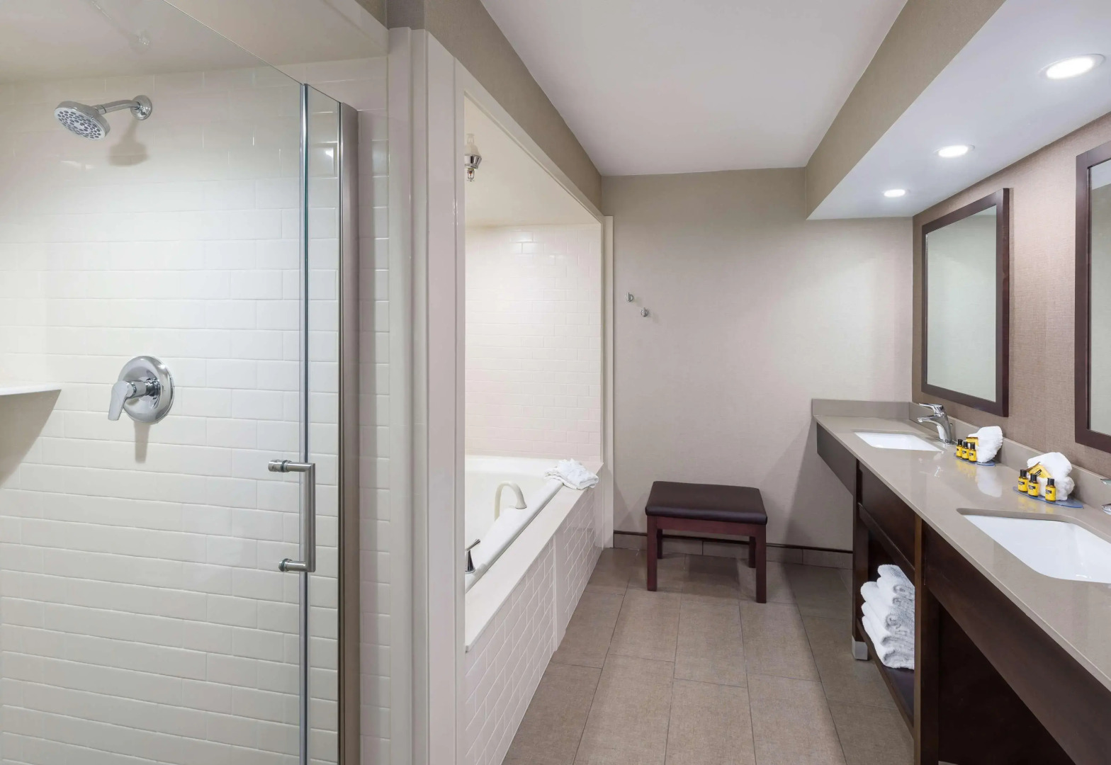 Best Western Plus Ramkota Hotel