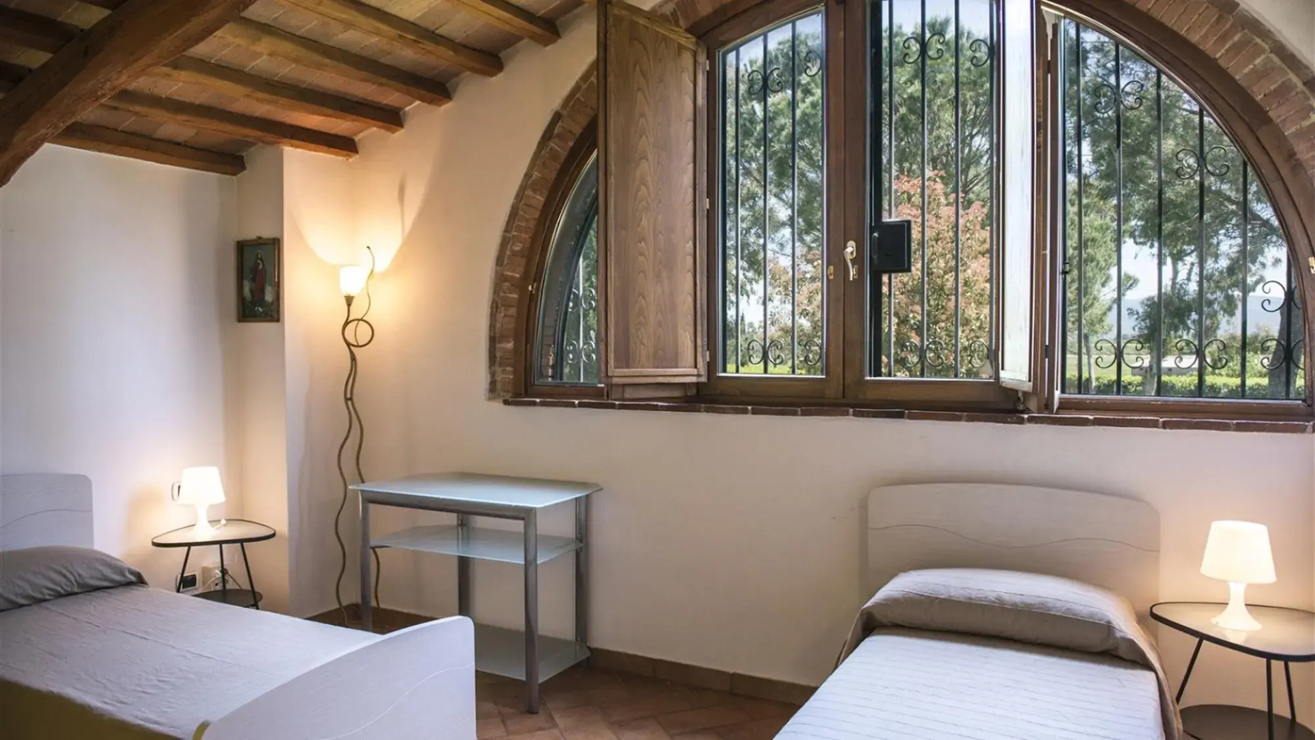 Gr-c310-sp1520at - La Magia