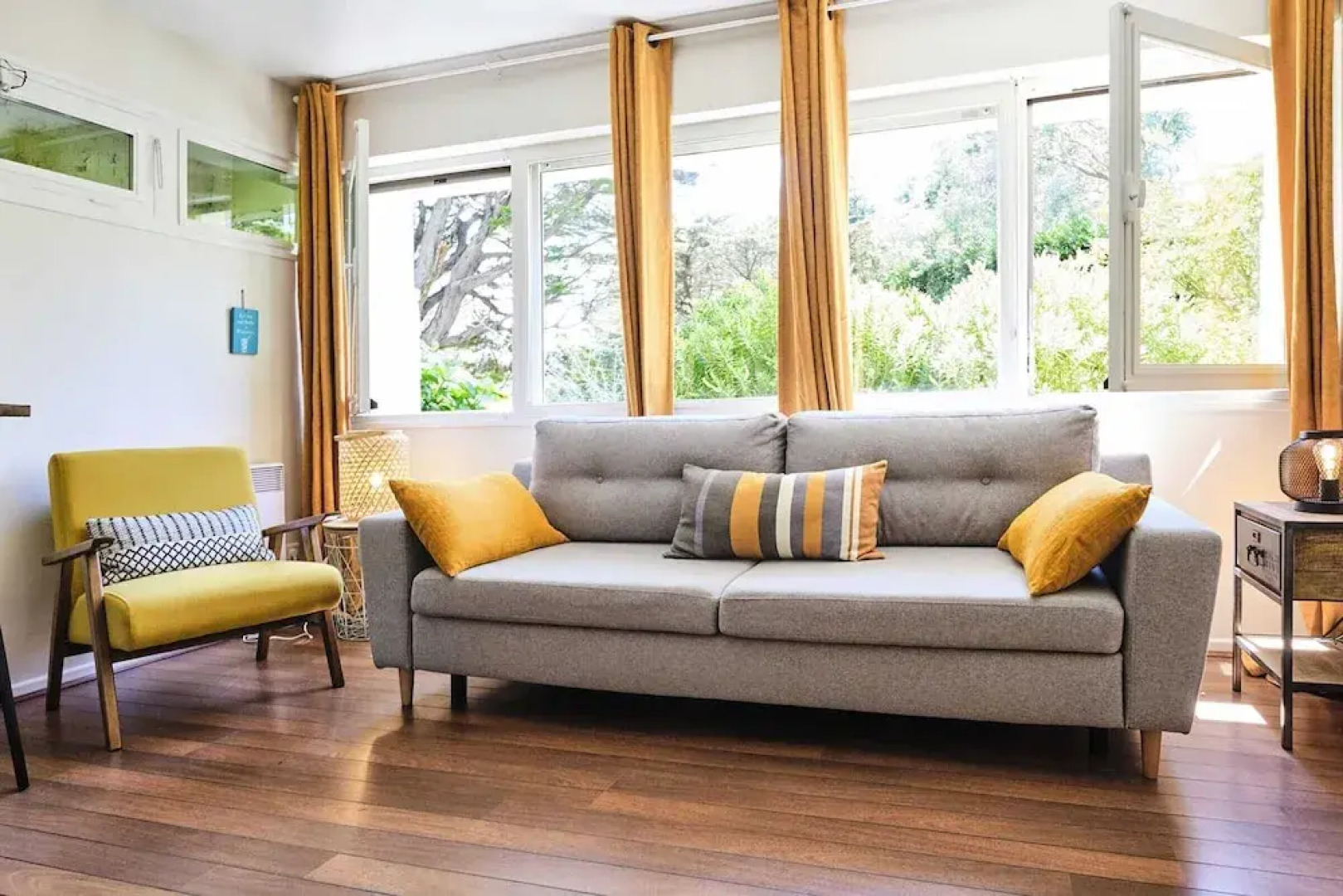 Cabana beach Golf and Pool by GuestReady