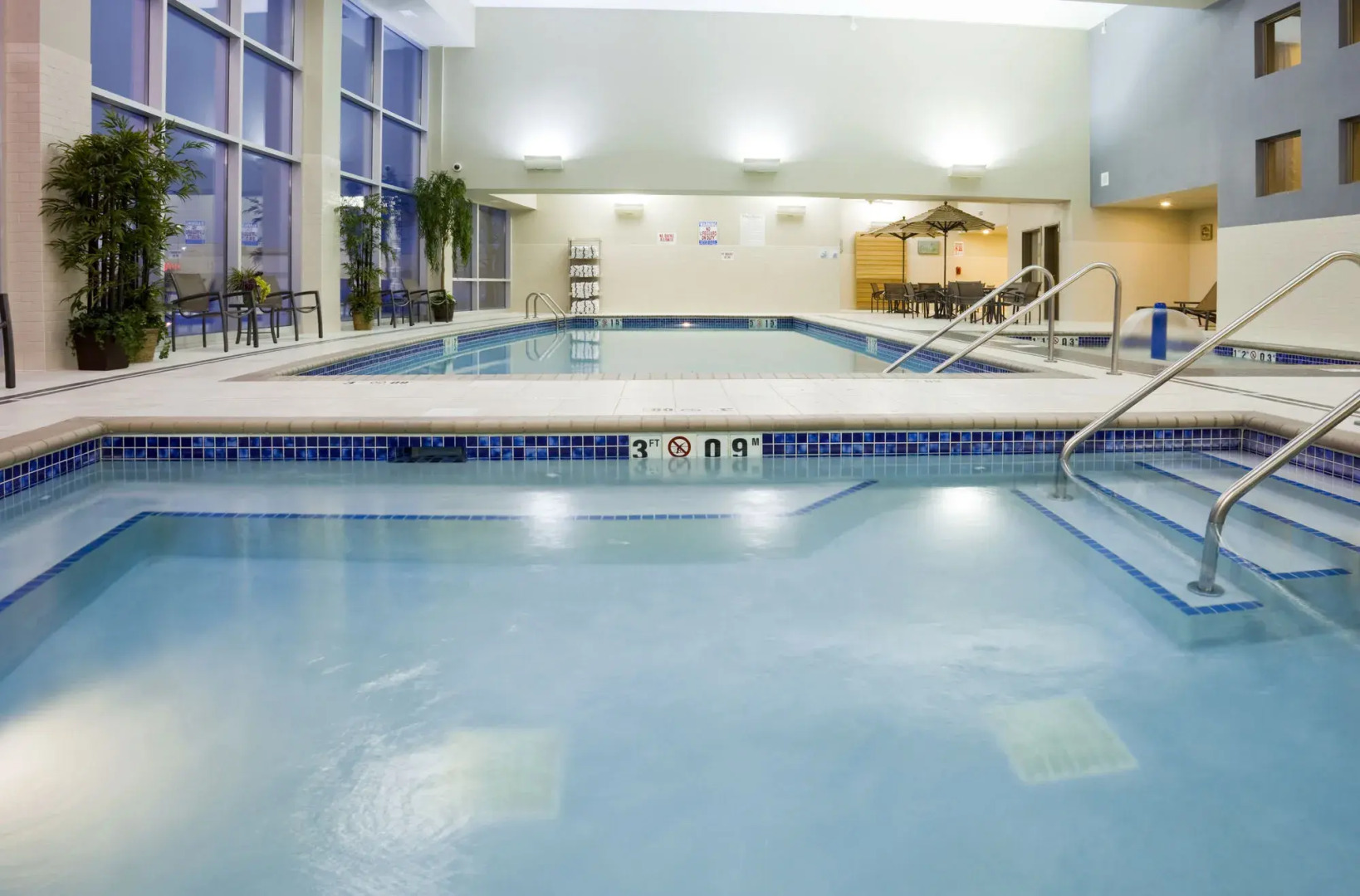 Holiday Inn Express Hotel and Suites Mankato East by IHG