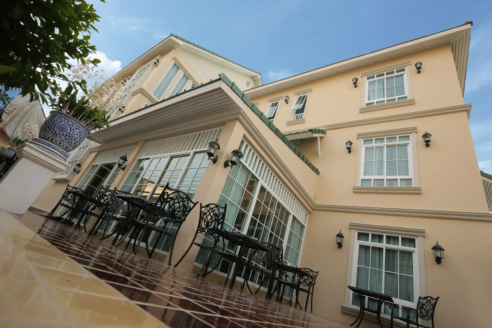 The Orchid House 153