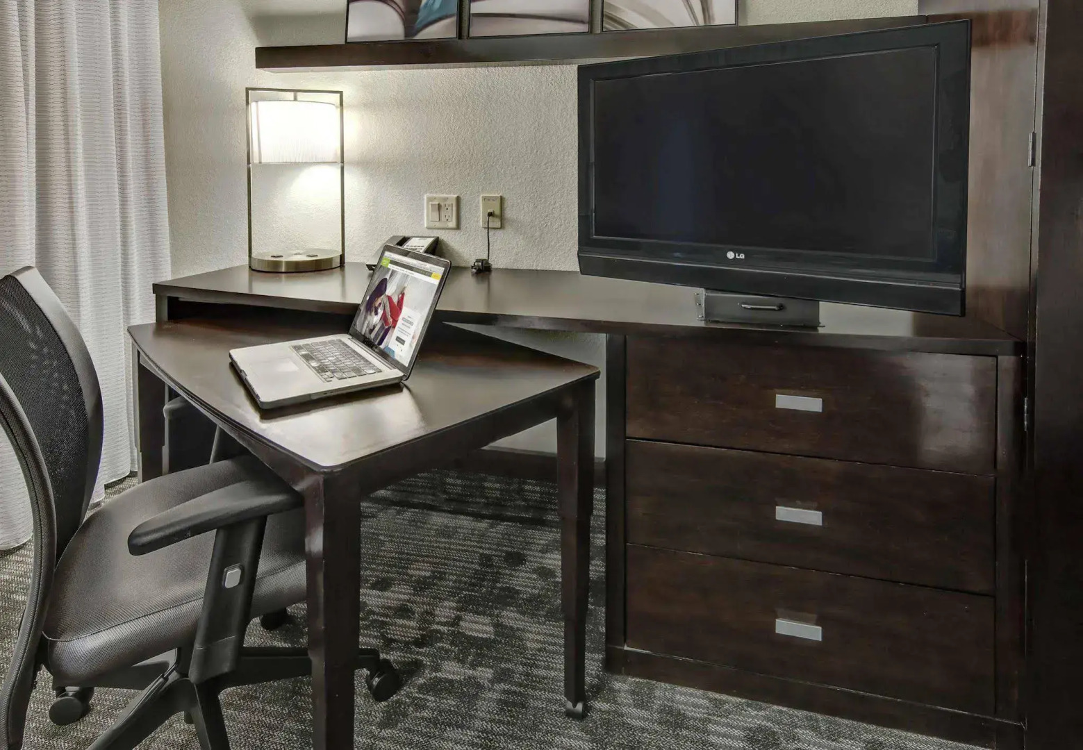 Courtyard by Marriott Midland