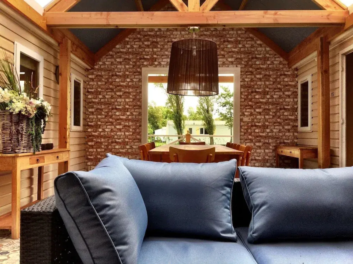 Comfy Chalet With Micro-wave, Near the Wadden Sea