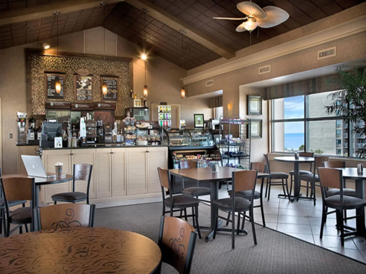 Sea Crest Oceanfront Resort