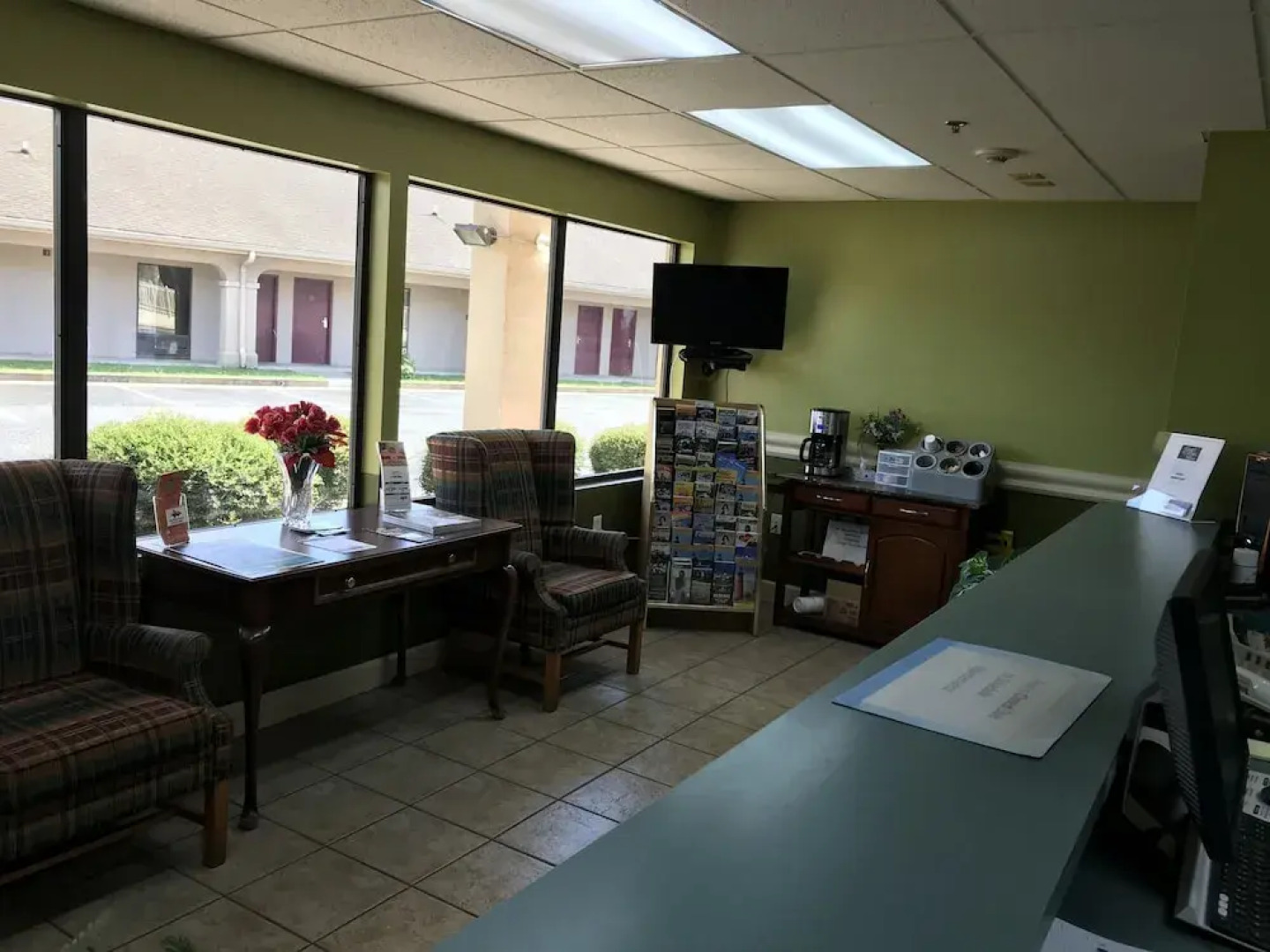 Guest Cottage & Suites By OYO Brunswick/Golden Isles