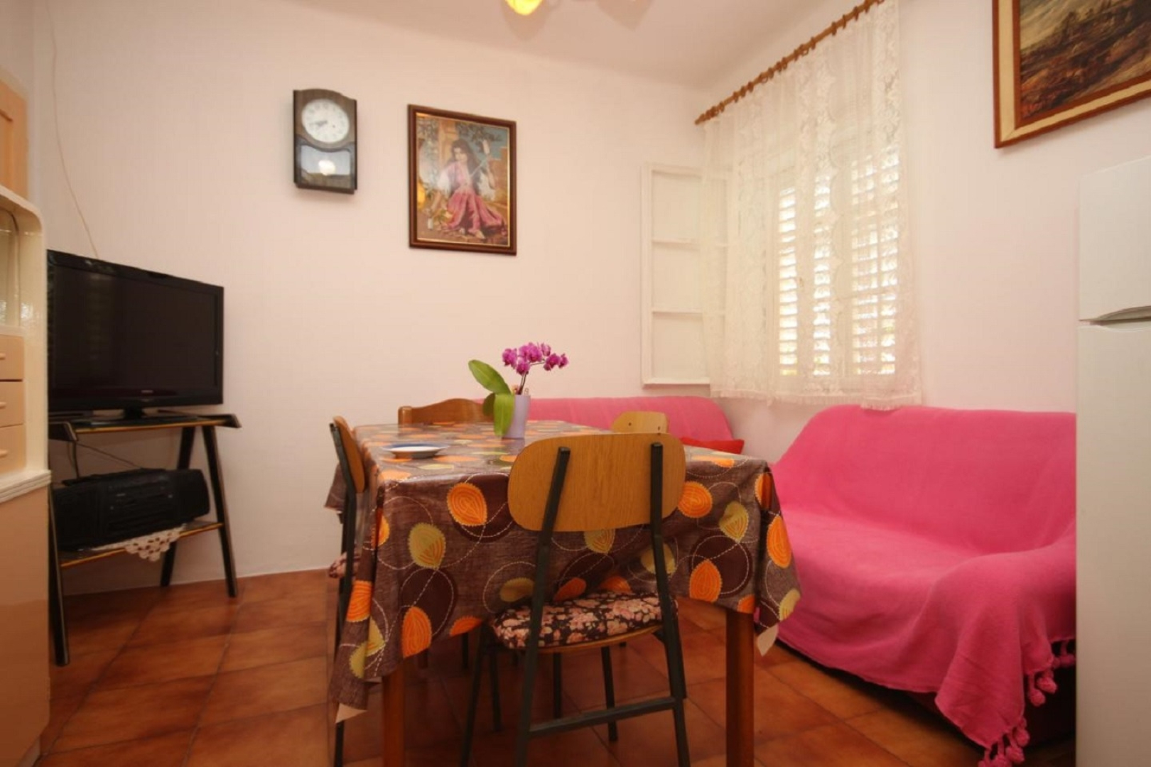 Room Mare - economy rooms: R3 Sucuraj, Island Hvar