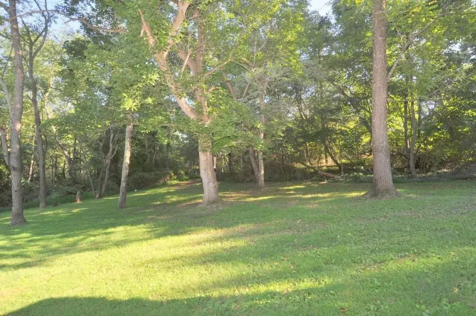 Pondview Cabin - Log Cabin Retreat