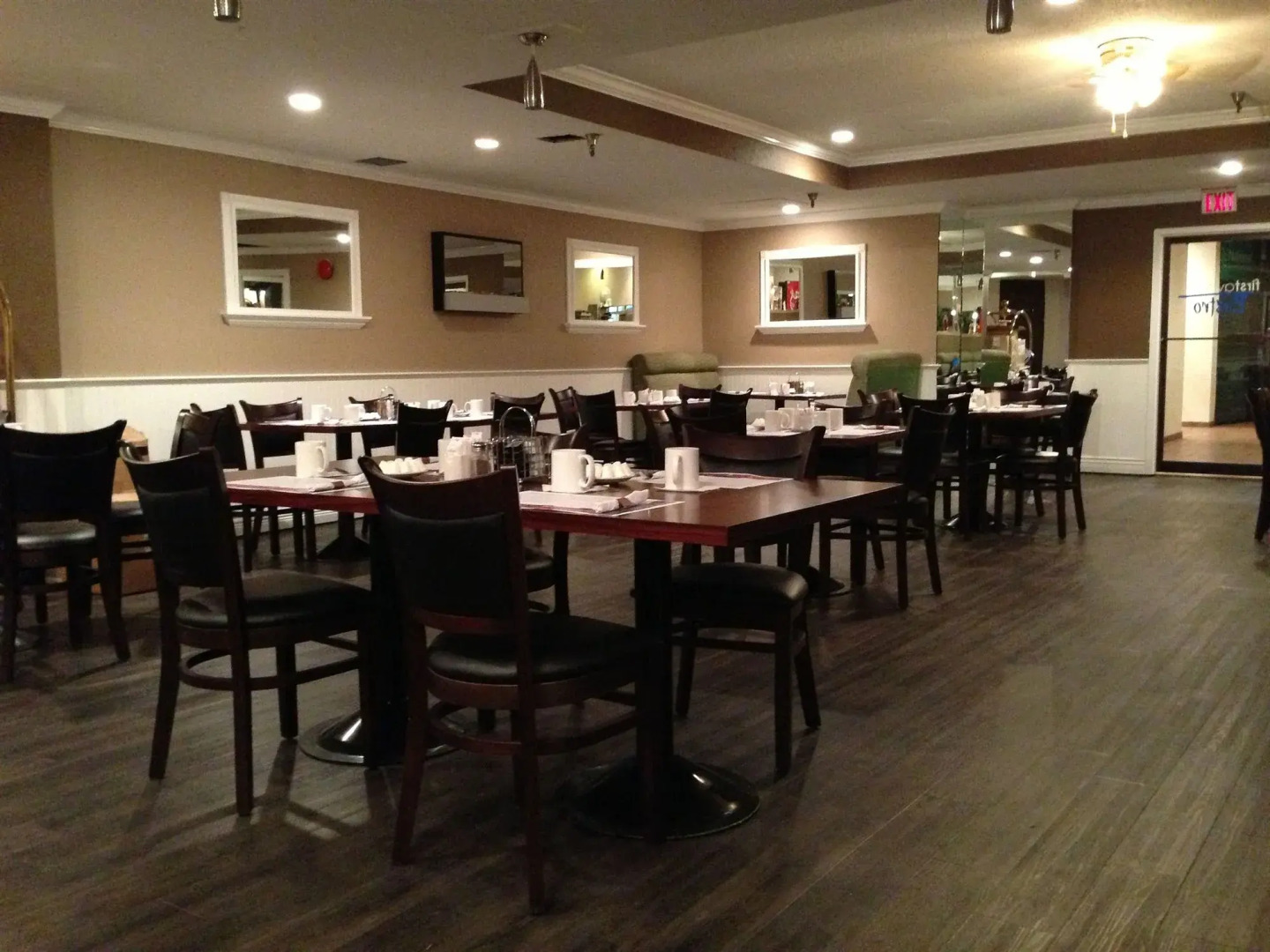 Highliner Hotel & Conference Centre