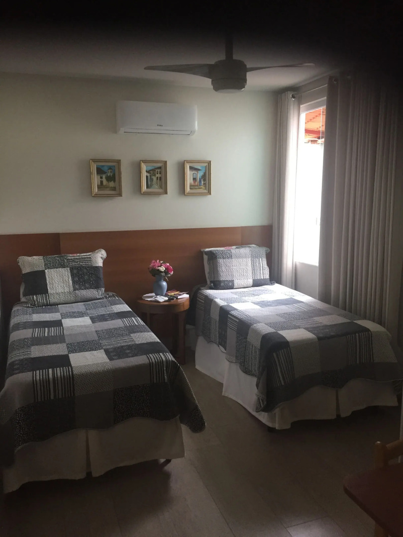 Vilage Bed & Breakfast