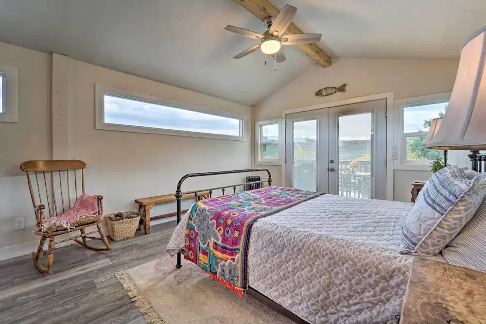 Studio w/ Mountain Views < 30 Min to Durango!