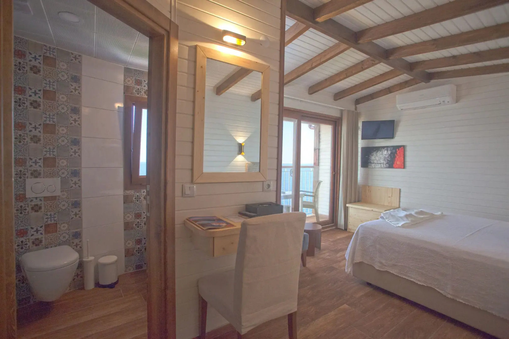 Sunset Villa Hotel